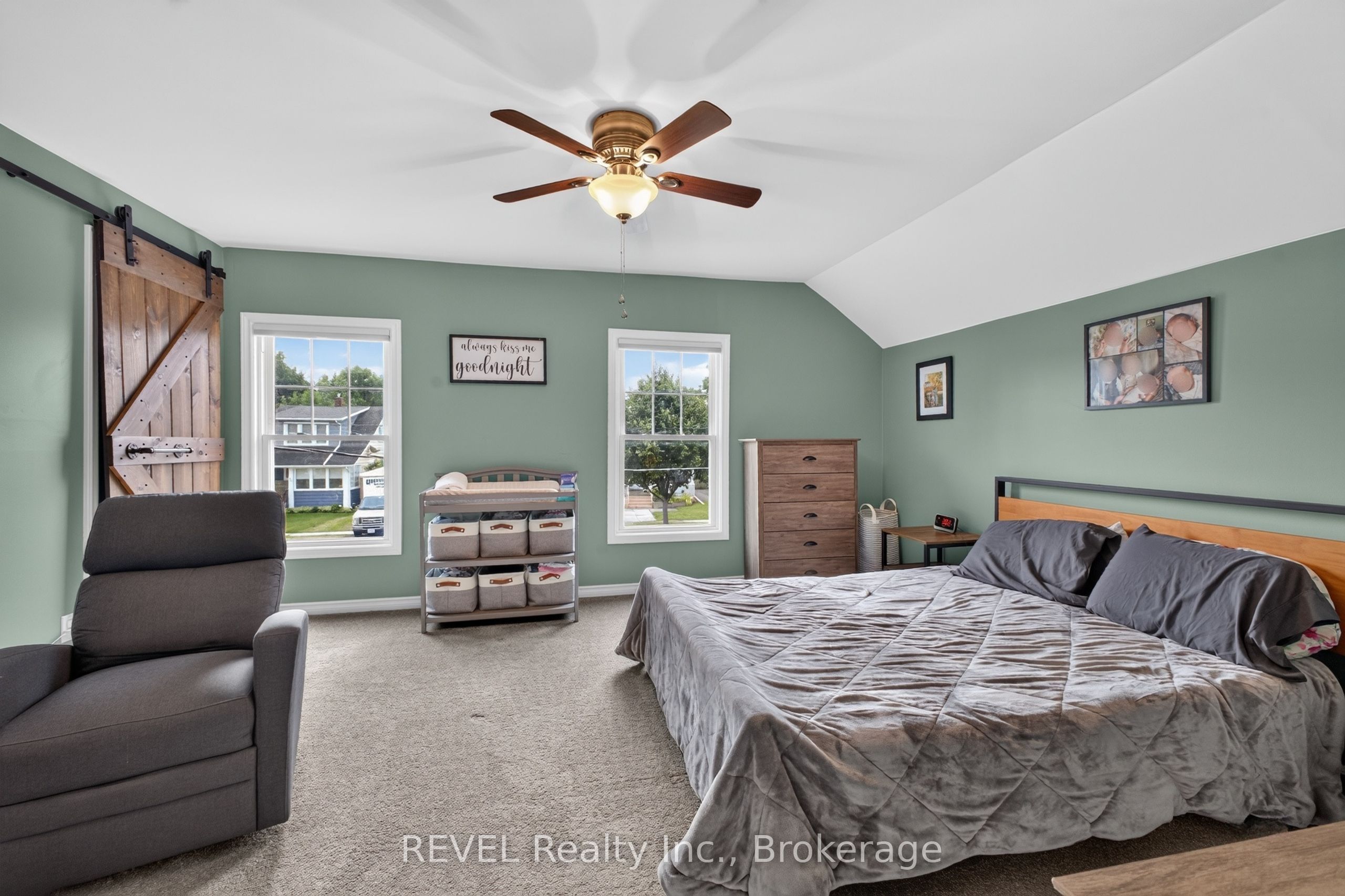 312 Phipps Street Property Photo 17