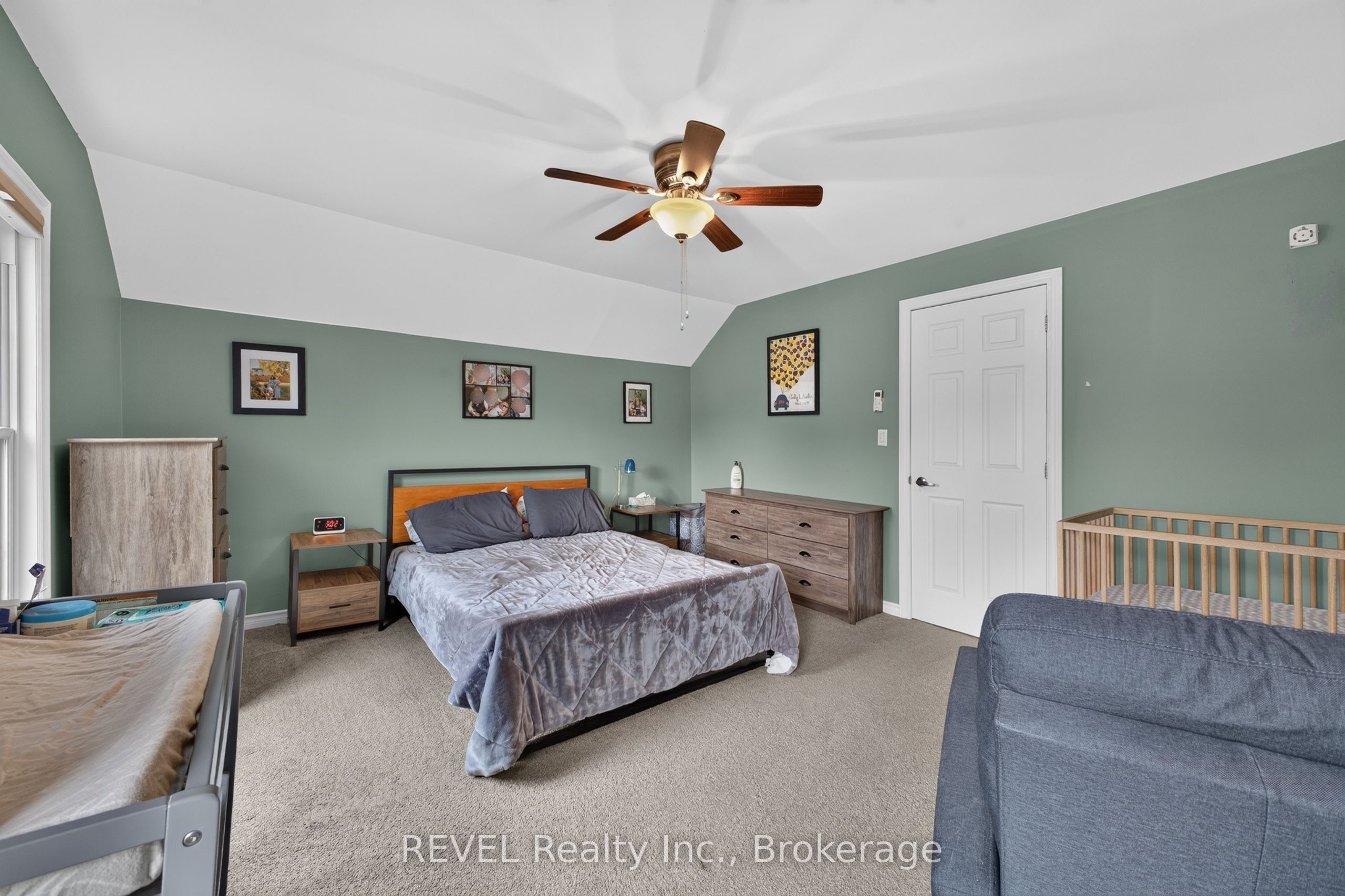 312 Phipps Street Property Photo 18