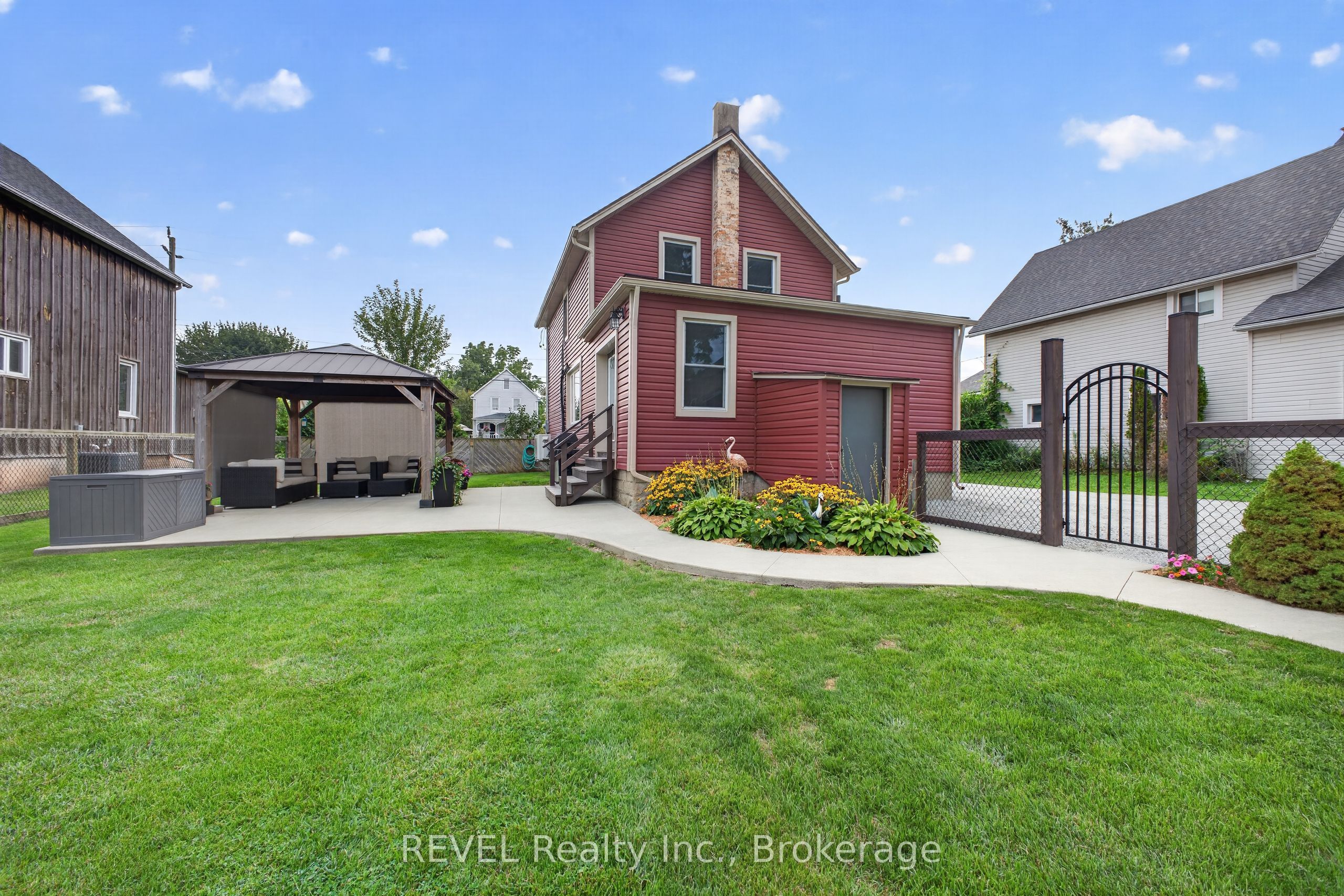 312 Phipps Street Property Photo 28