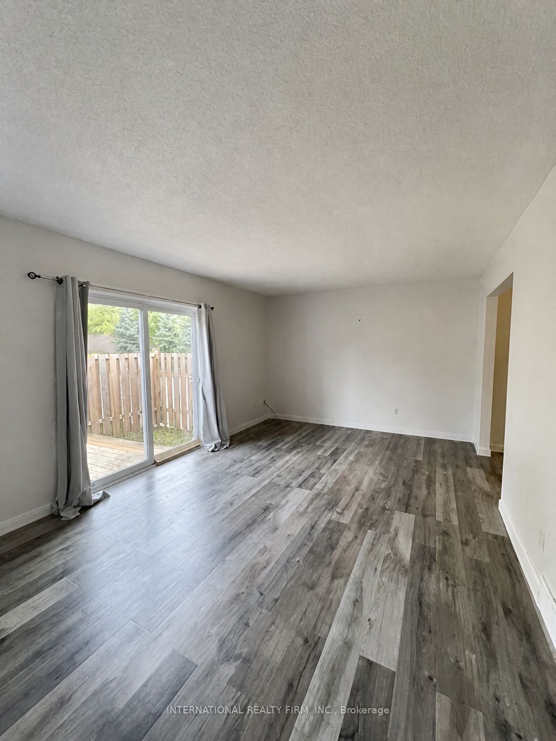 470 Second Street 8 Property Photo 2