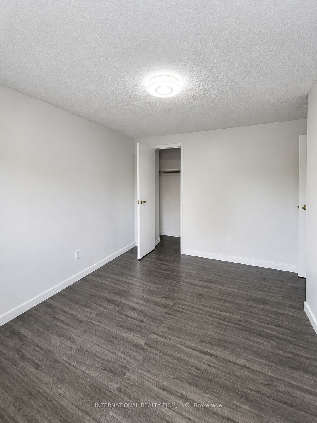 470 Second Street 8 Property Photo 9