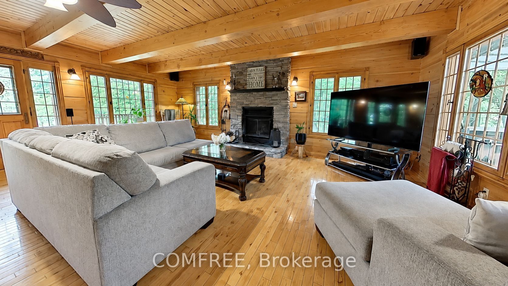 7925 Resolute Way Property Photo 6