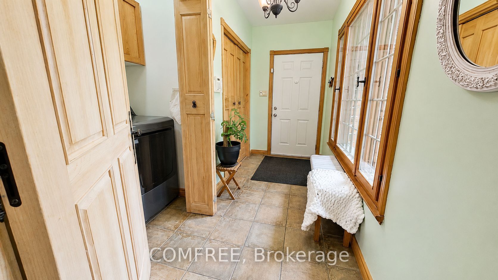 7925 Resolute Way Property Photo 16
