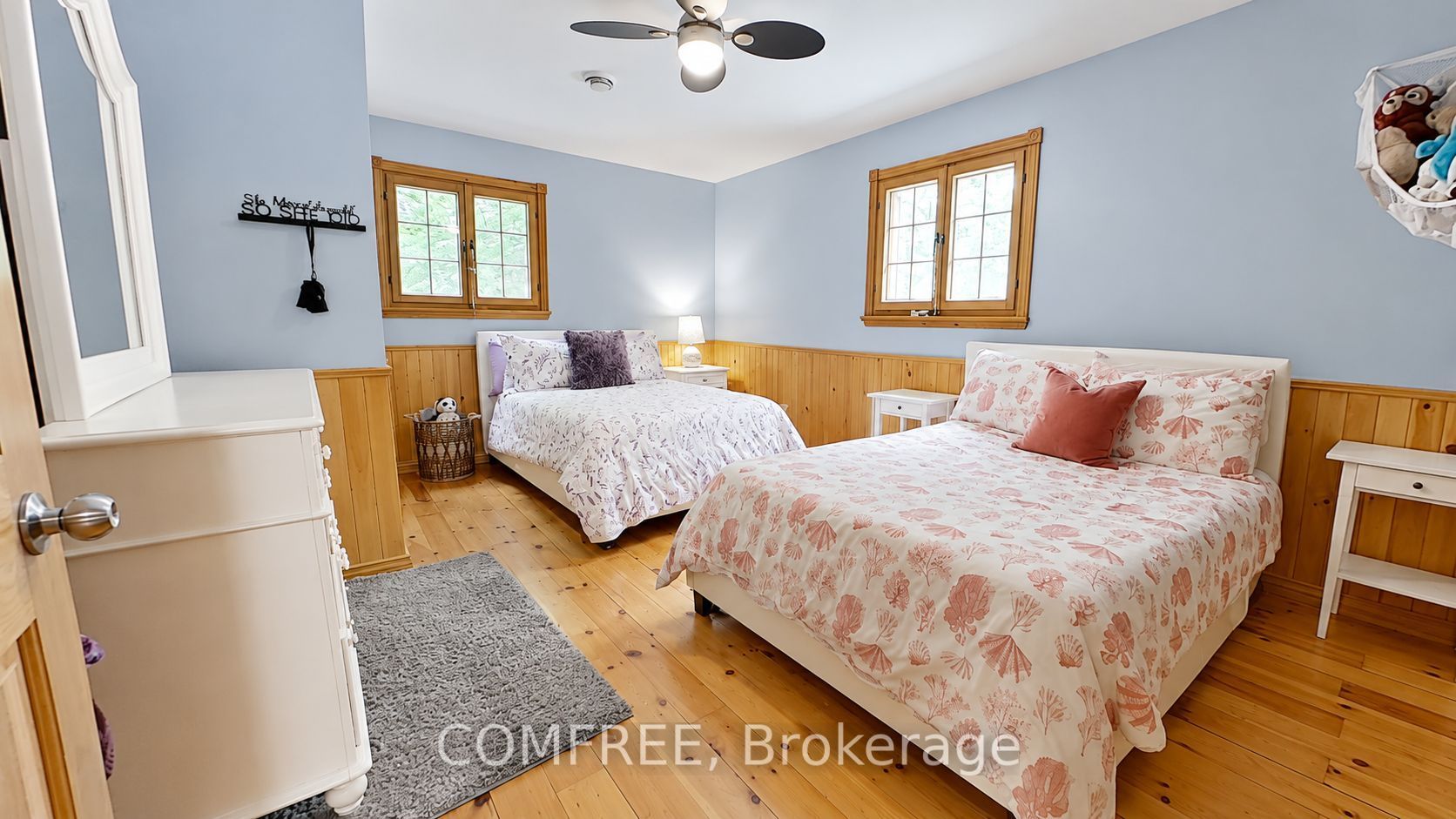 7925 Resolute Way Property Photo 17