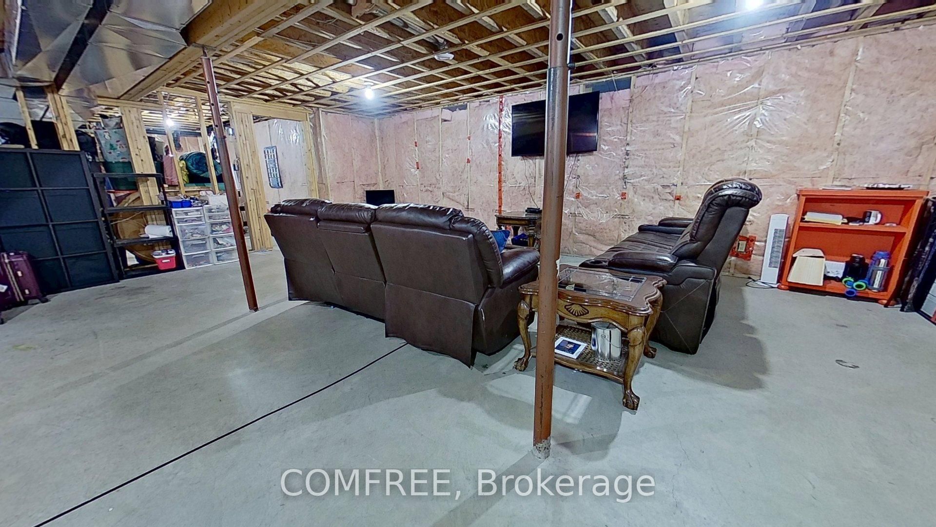 7925 Resolute Way Property Photo 27