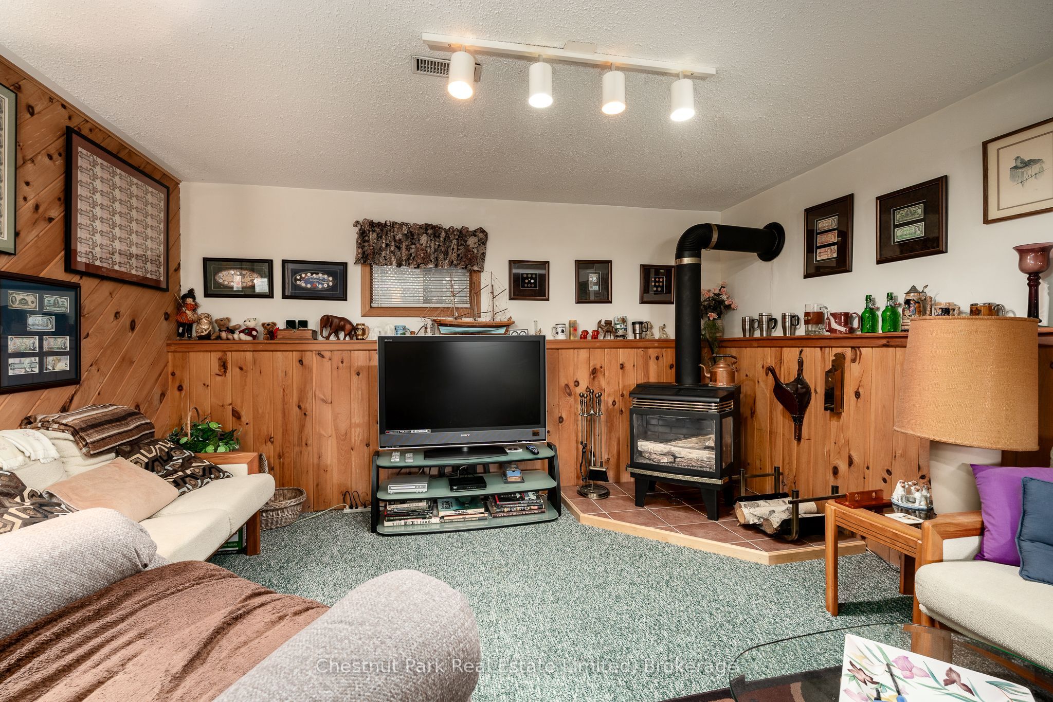 4 First Avenue Property Photo 22