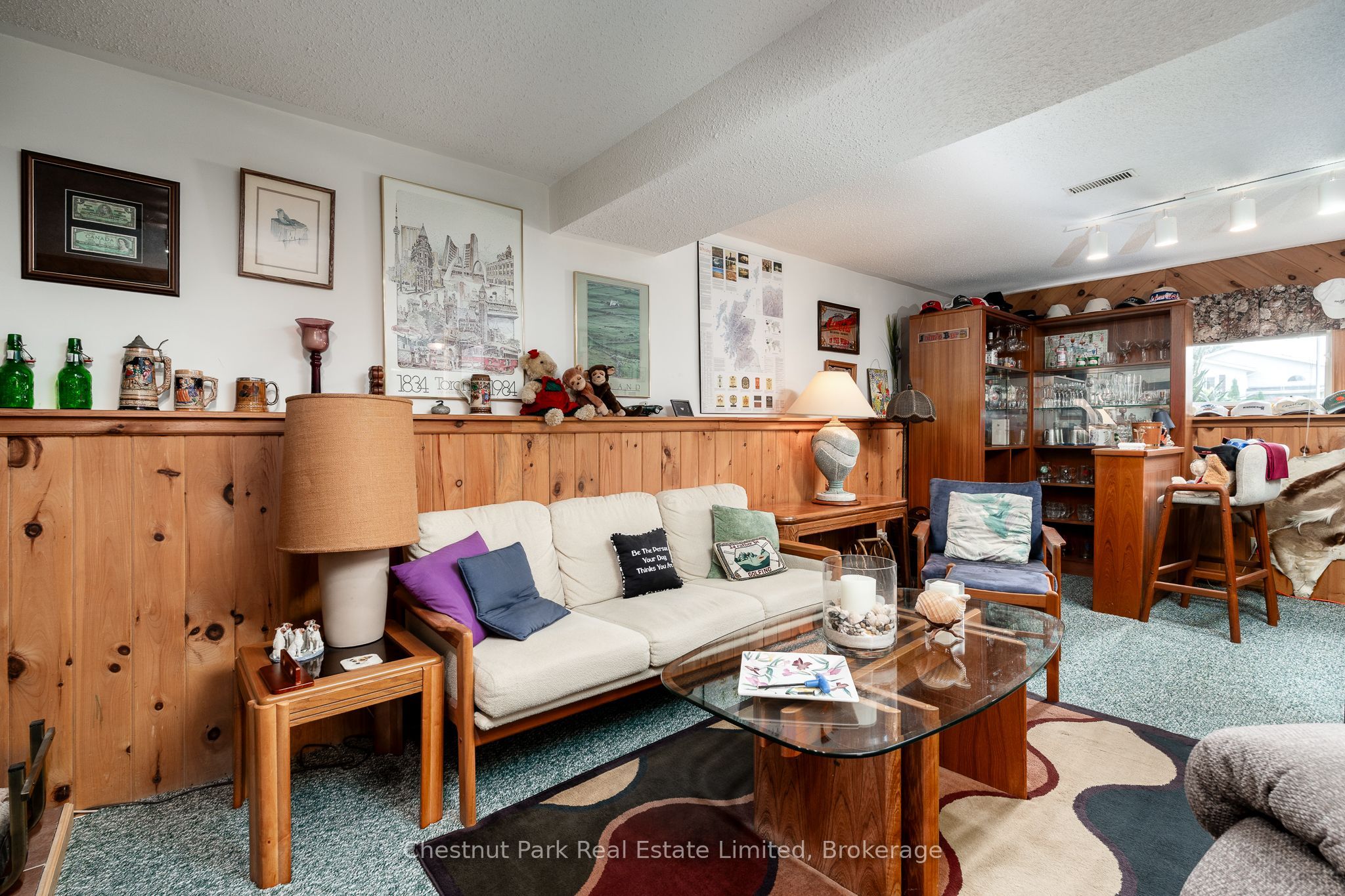 4 First Avenue Property Photo 24