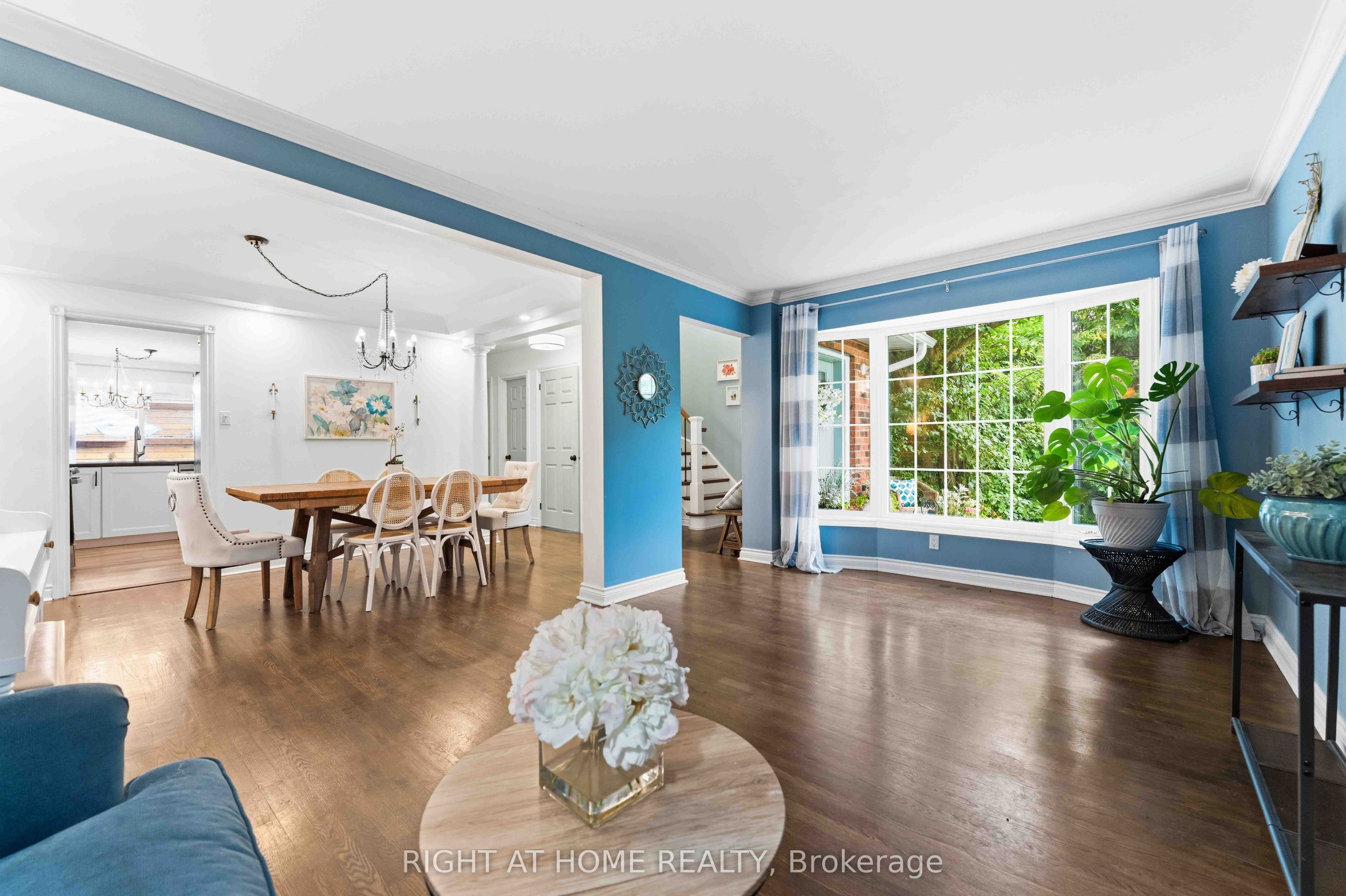 25 Waterton Crescent Property Photo 8