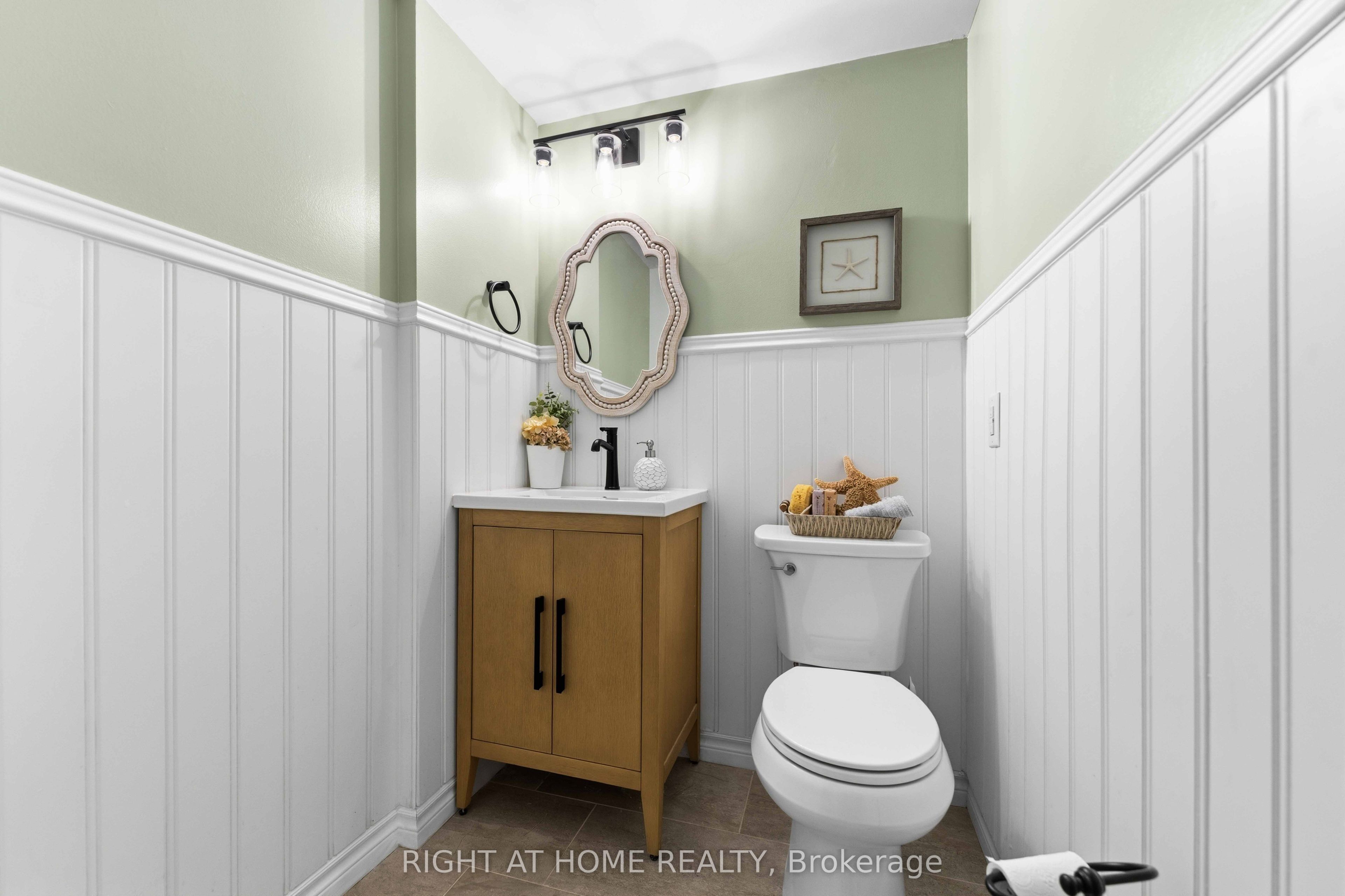 25 Waterton Crescent Property Photo 20
