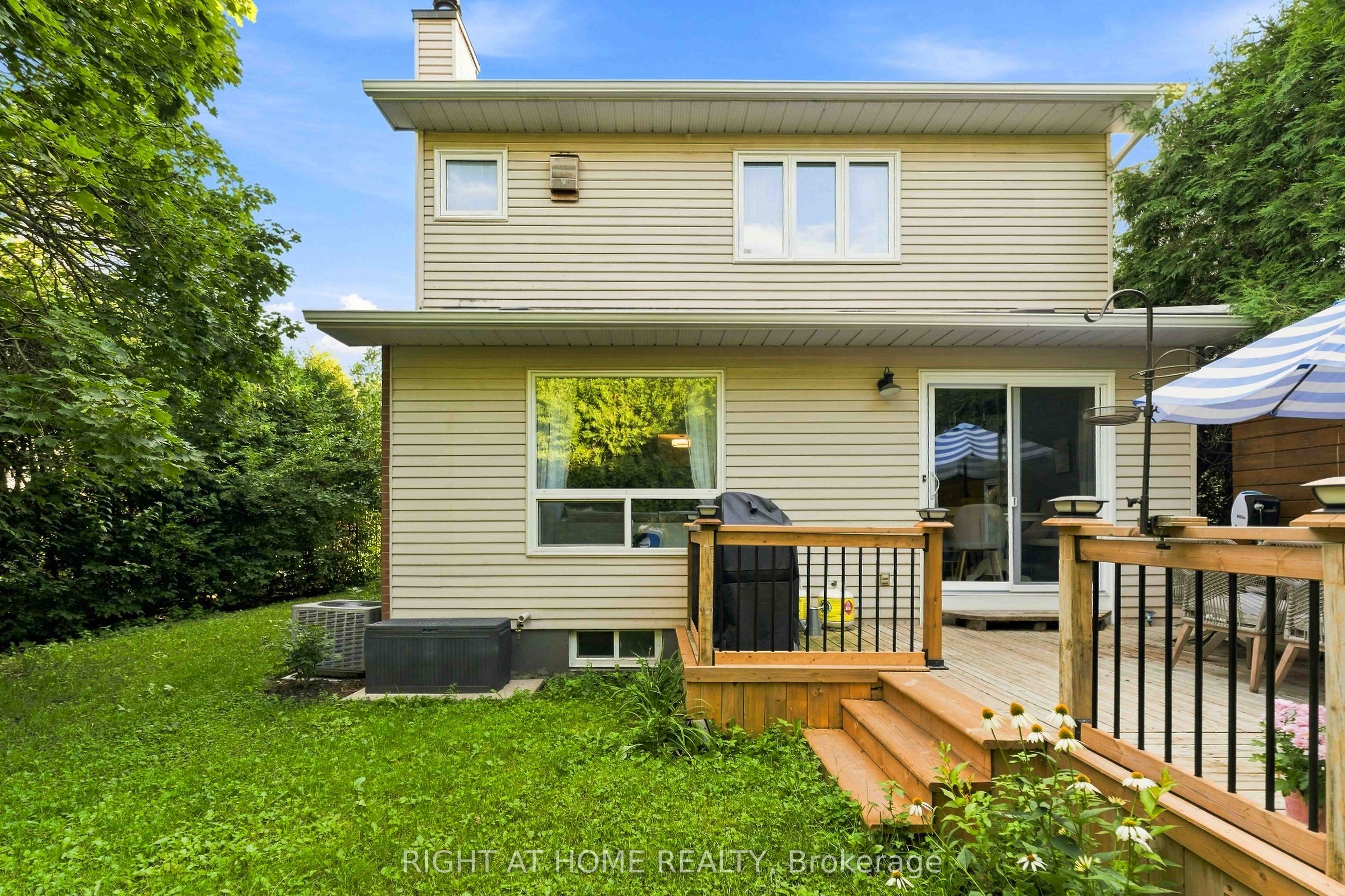 25 Waterton Crescent Property Photo 42