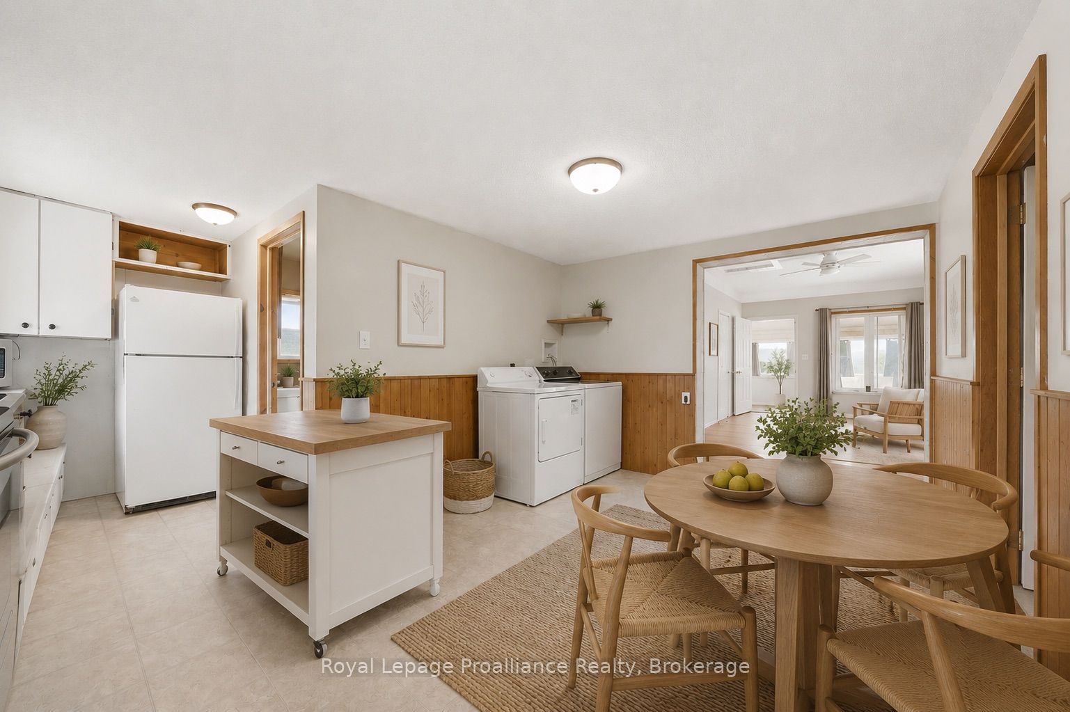 252 Sidney Street Property Photo 7