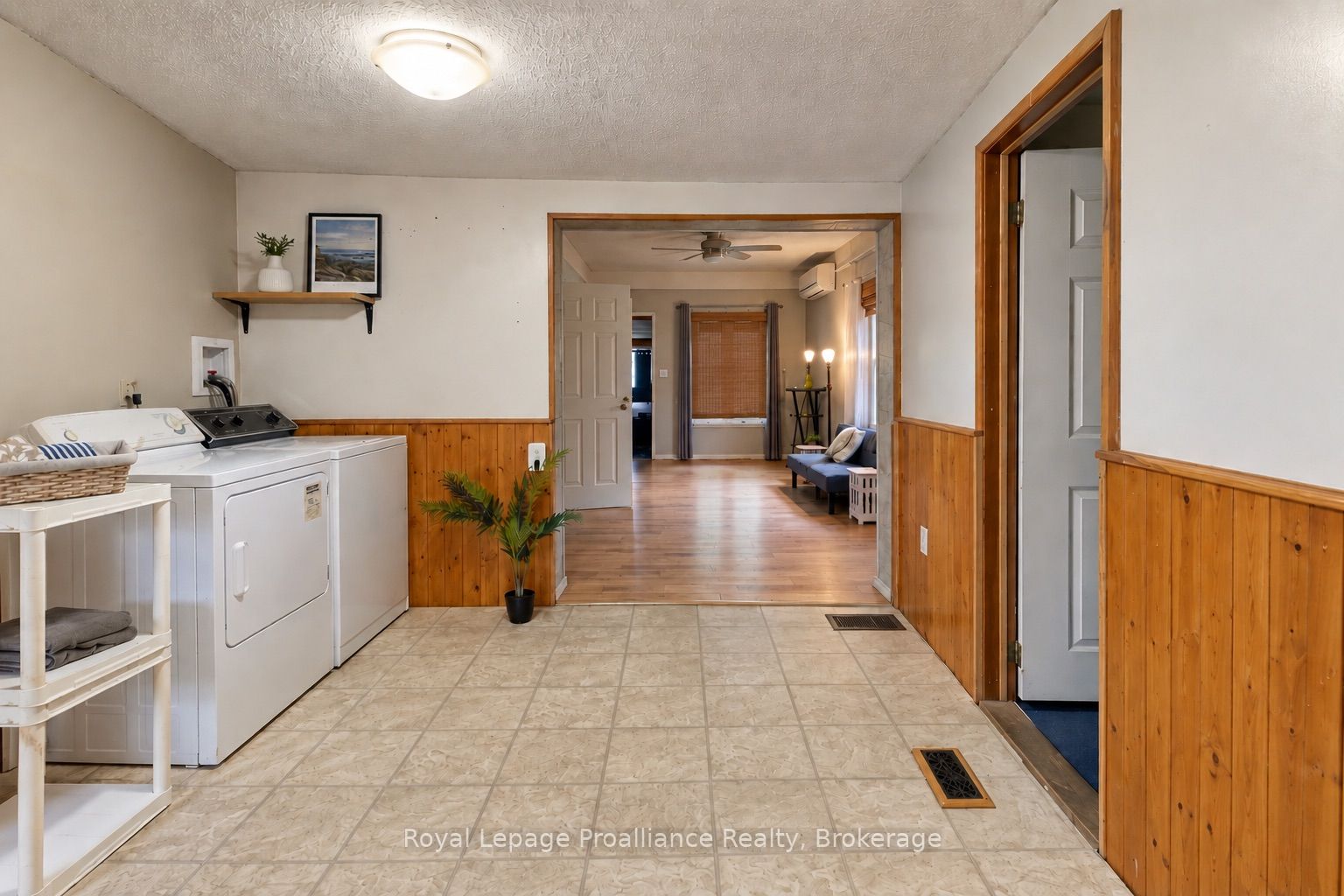 252 Sidney Street Property Photo 13