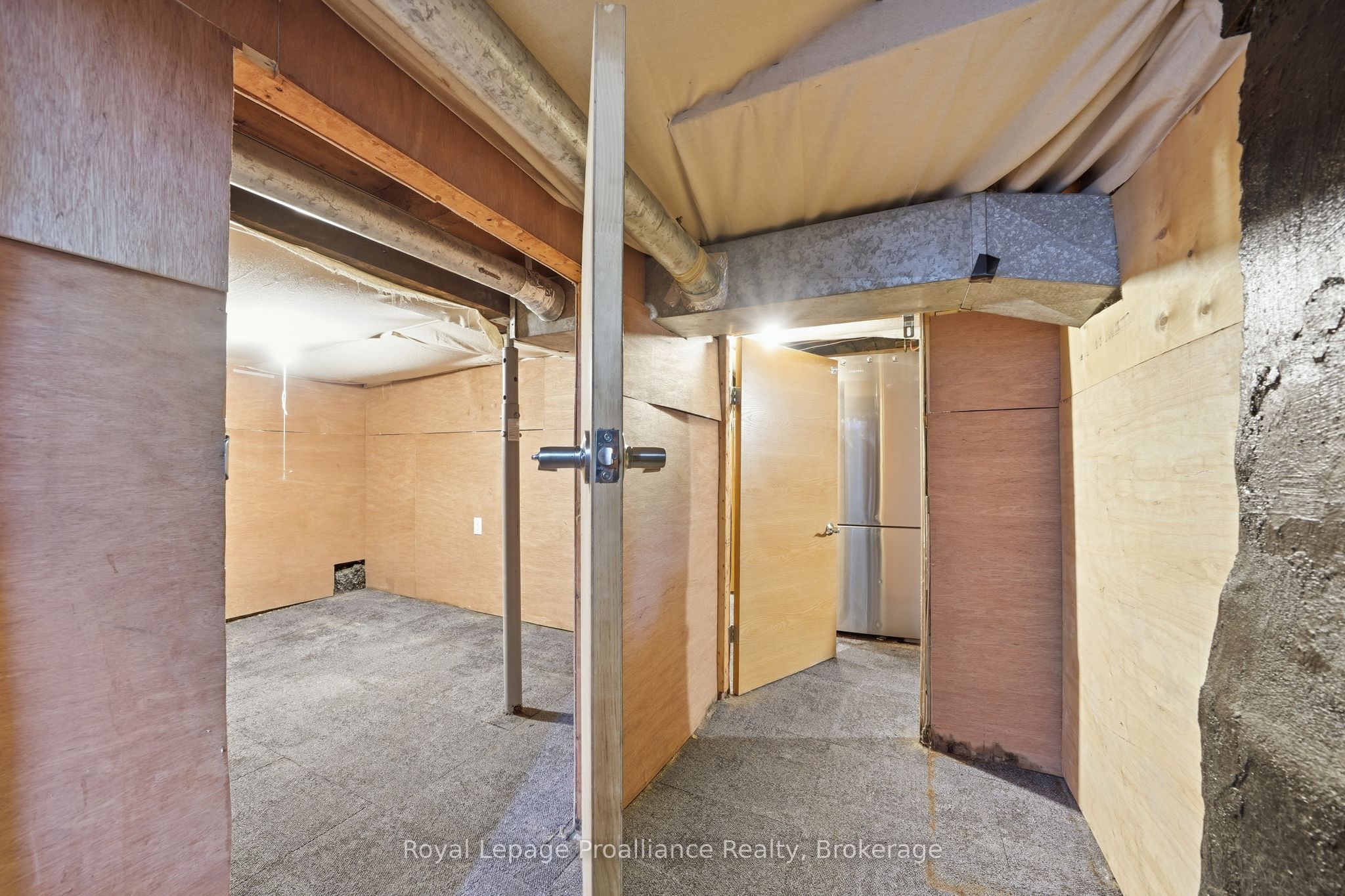 252 Sidney Street Property Photo 23