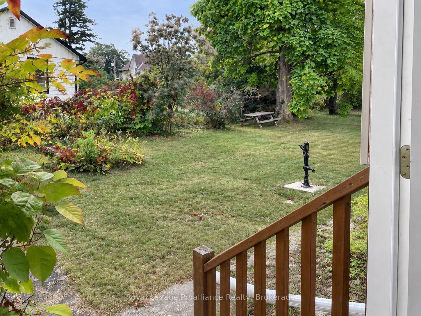 252 Sidney Street Property Photo 23