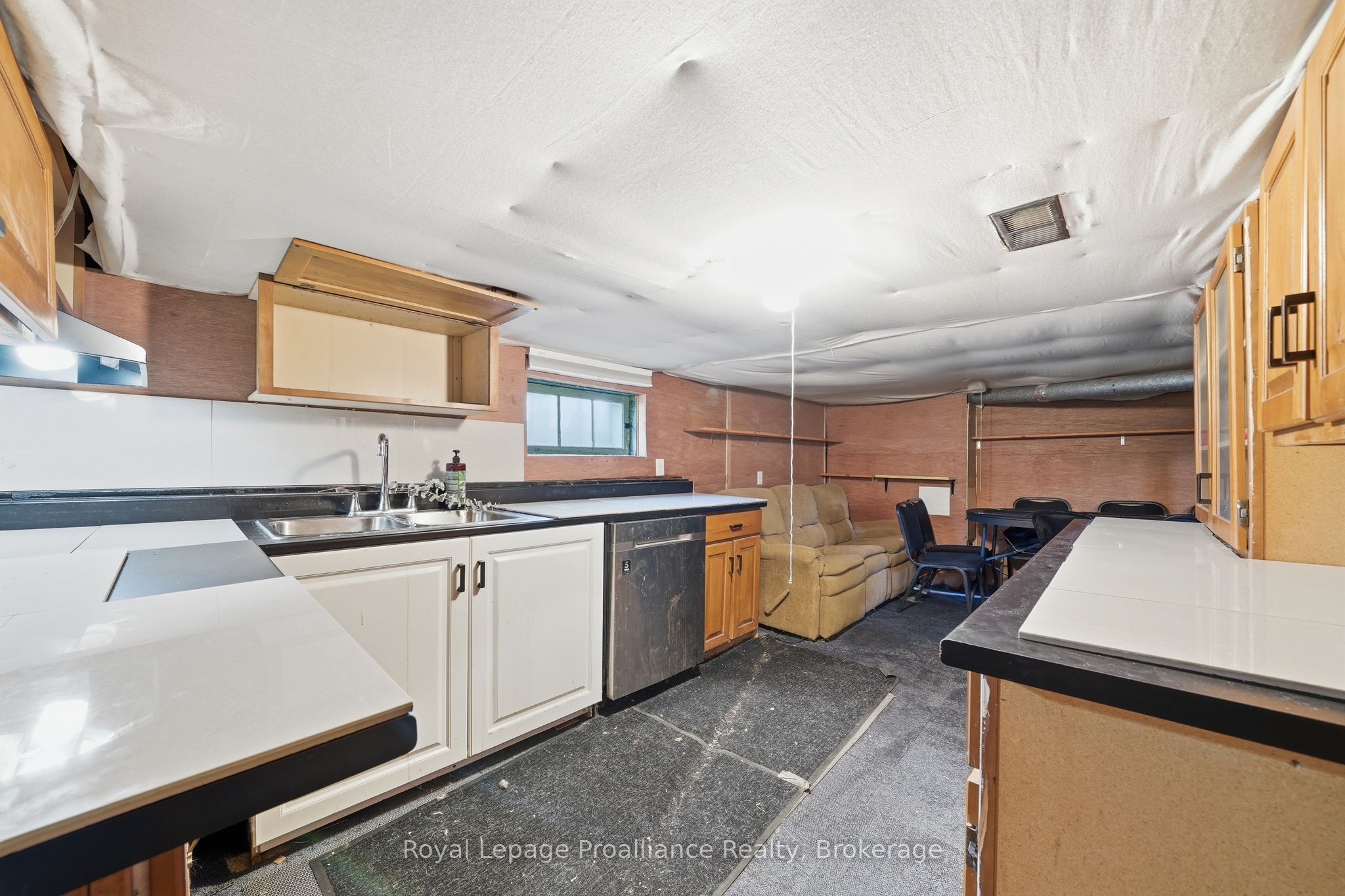 252 Sidney Street Property Photo 25
