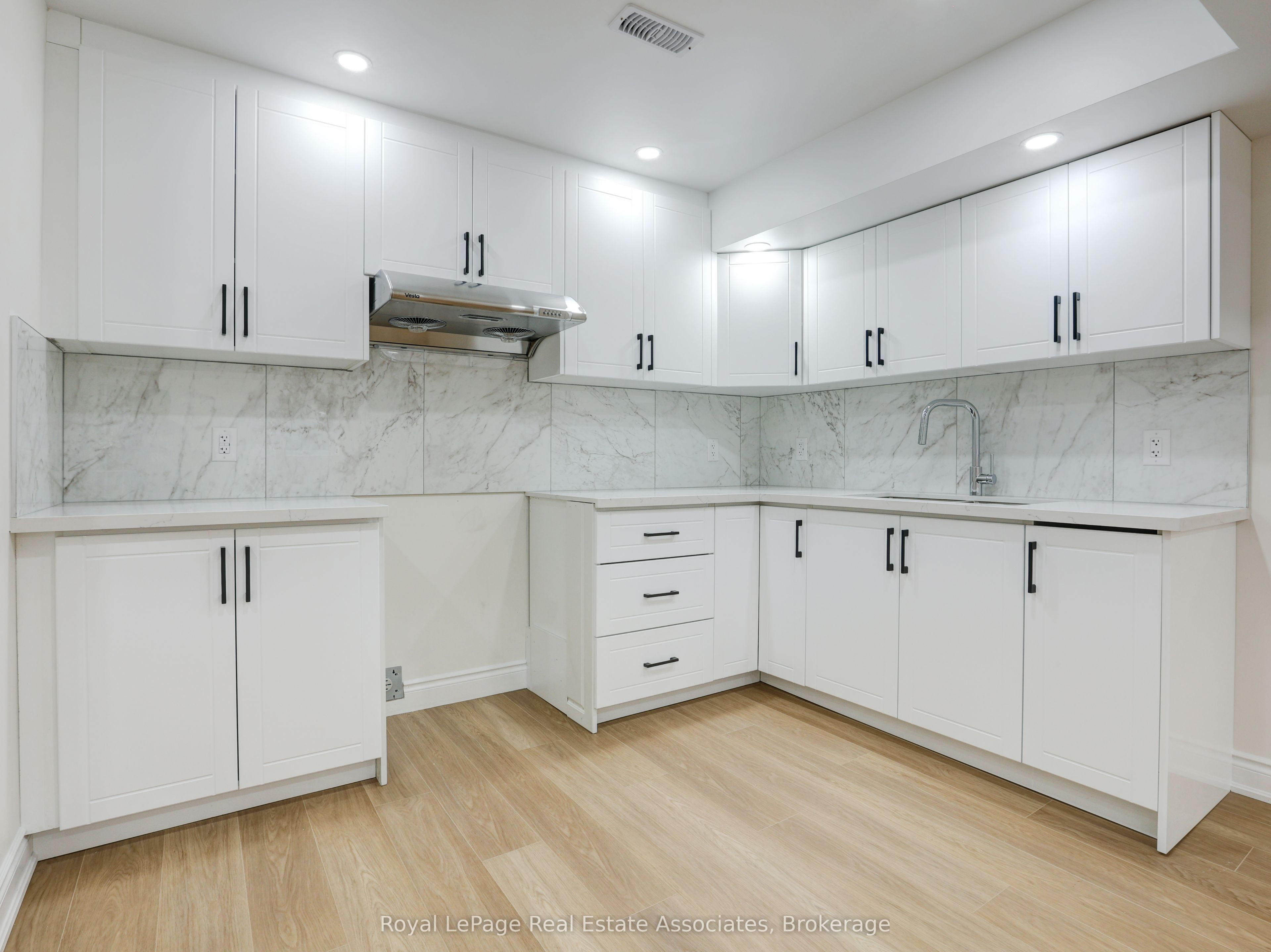 26 Mclachlan Place Property Photo 19