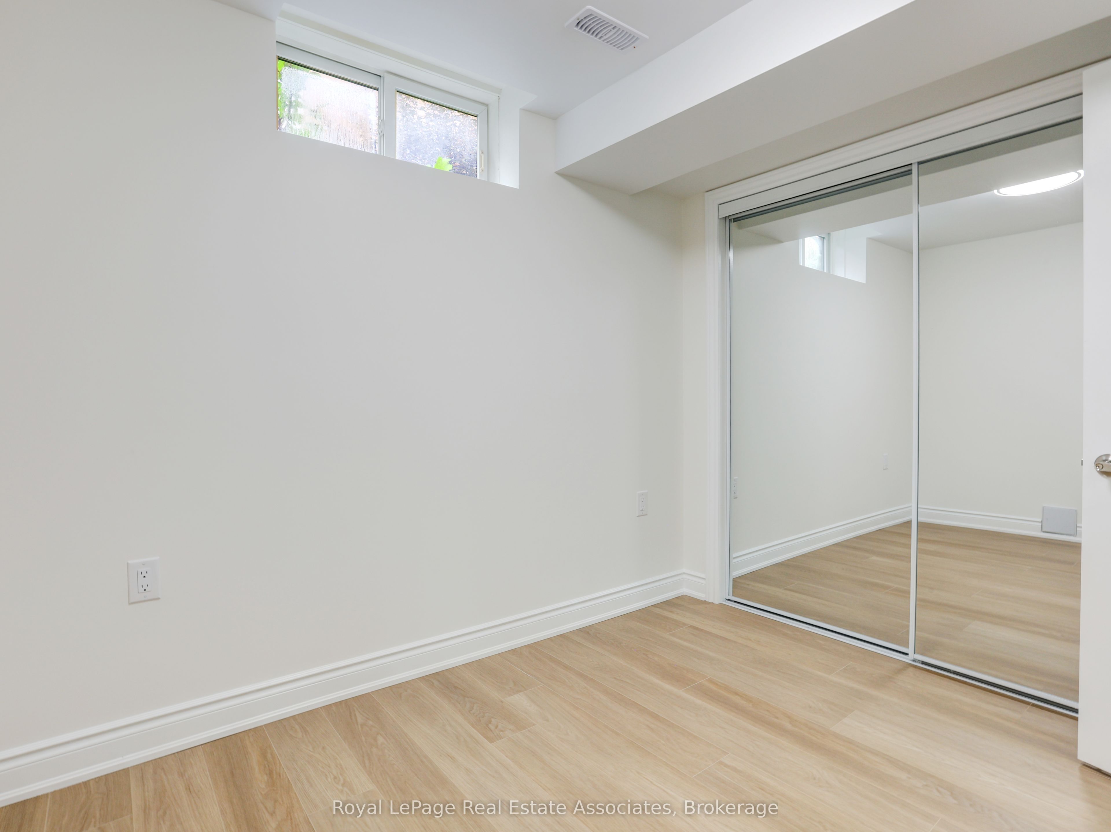 26 Mclachlan Place Property Photo 32