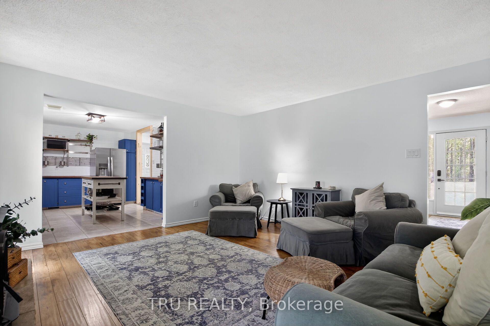 3910 Highland Road Property Photo 14