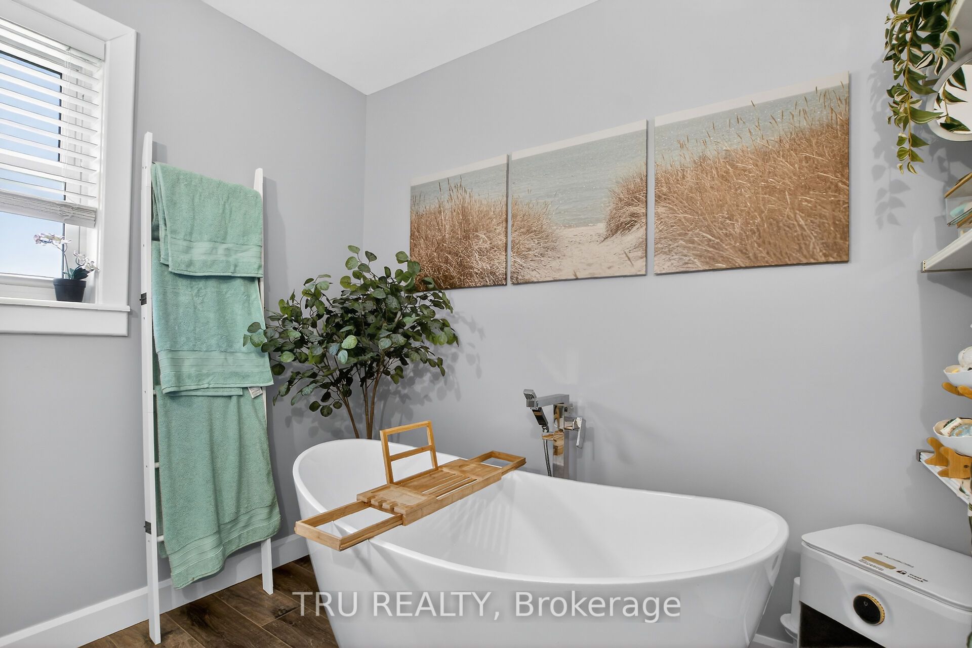 3910 Highland Road Property Photo 20