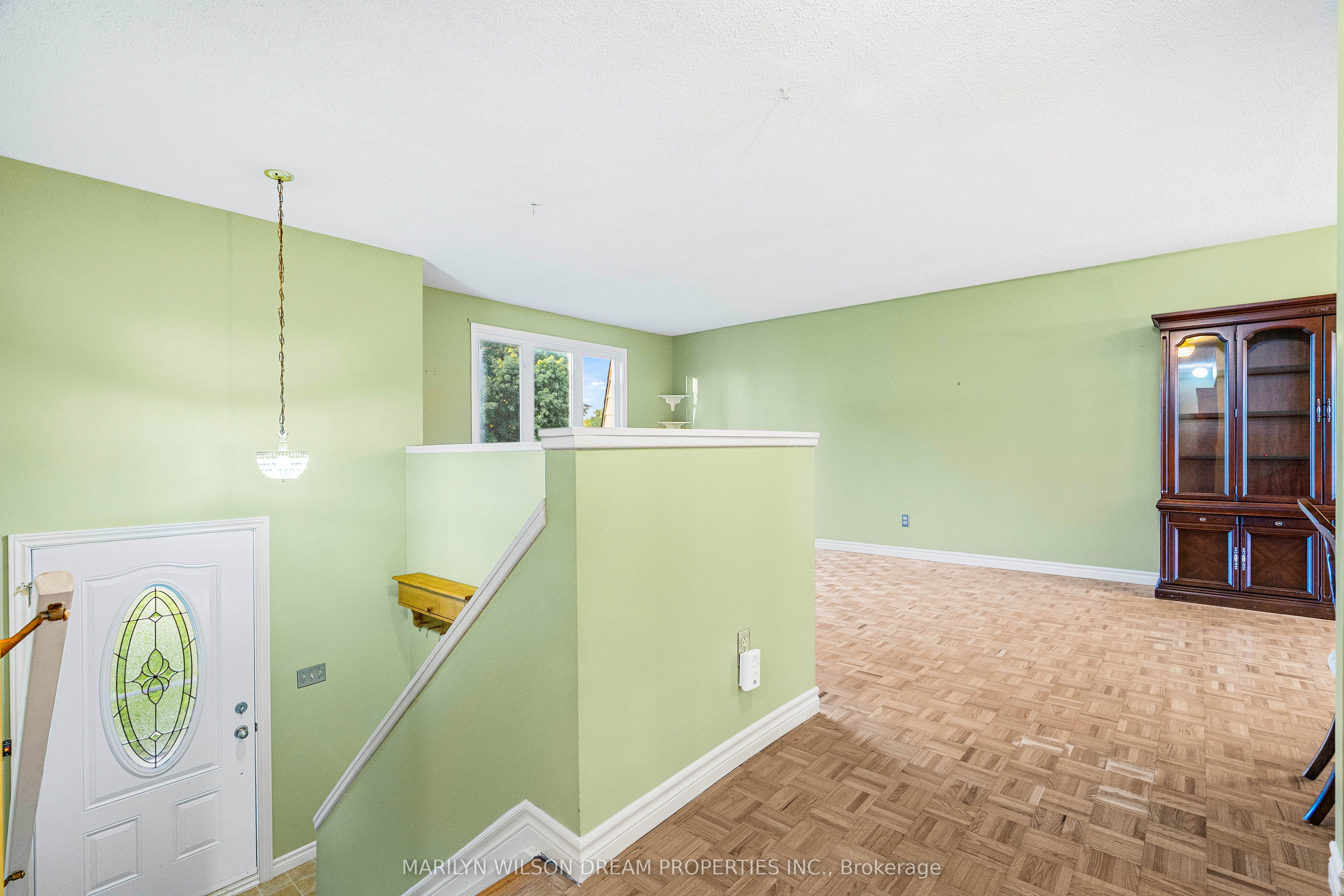 20 Coolbrook Crescent Property Photo 5