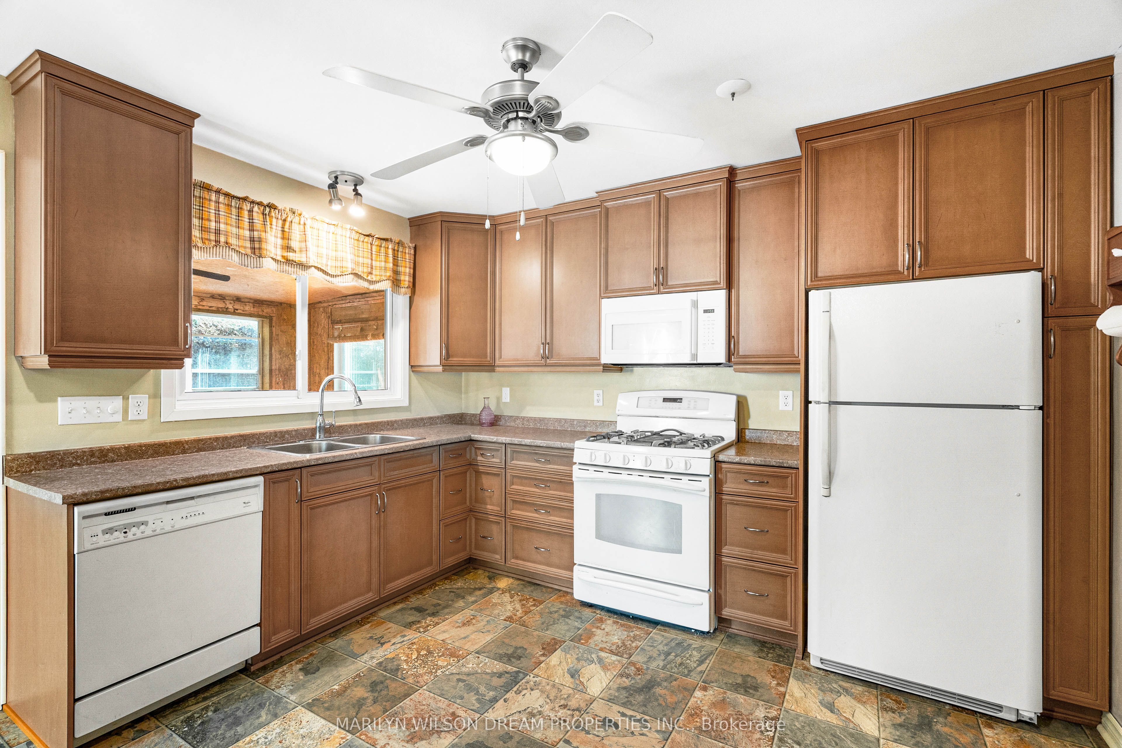 20 Coolbrook Crescent Property Photo 11