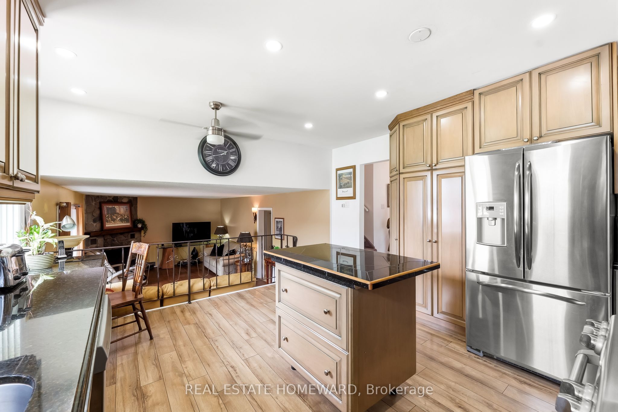 120 Harbour Street Property Photo 14