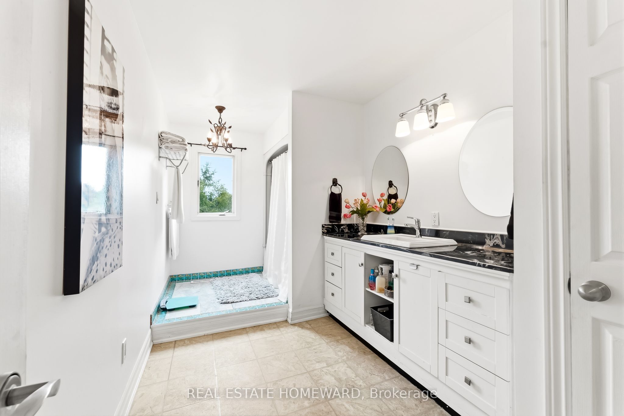 120 Harbour Street Property Photo 28