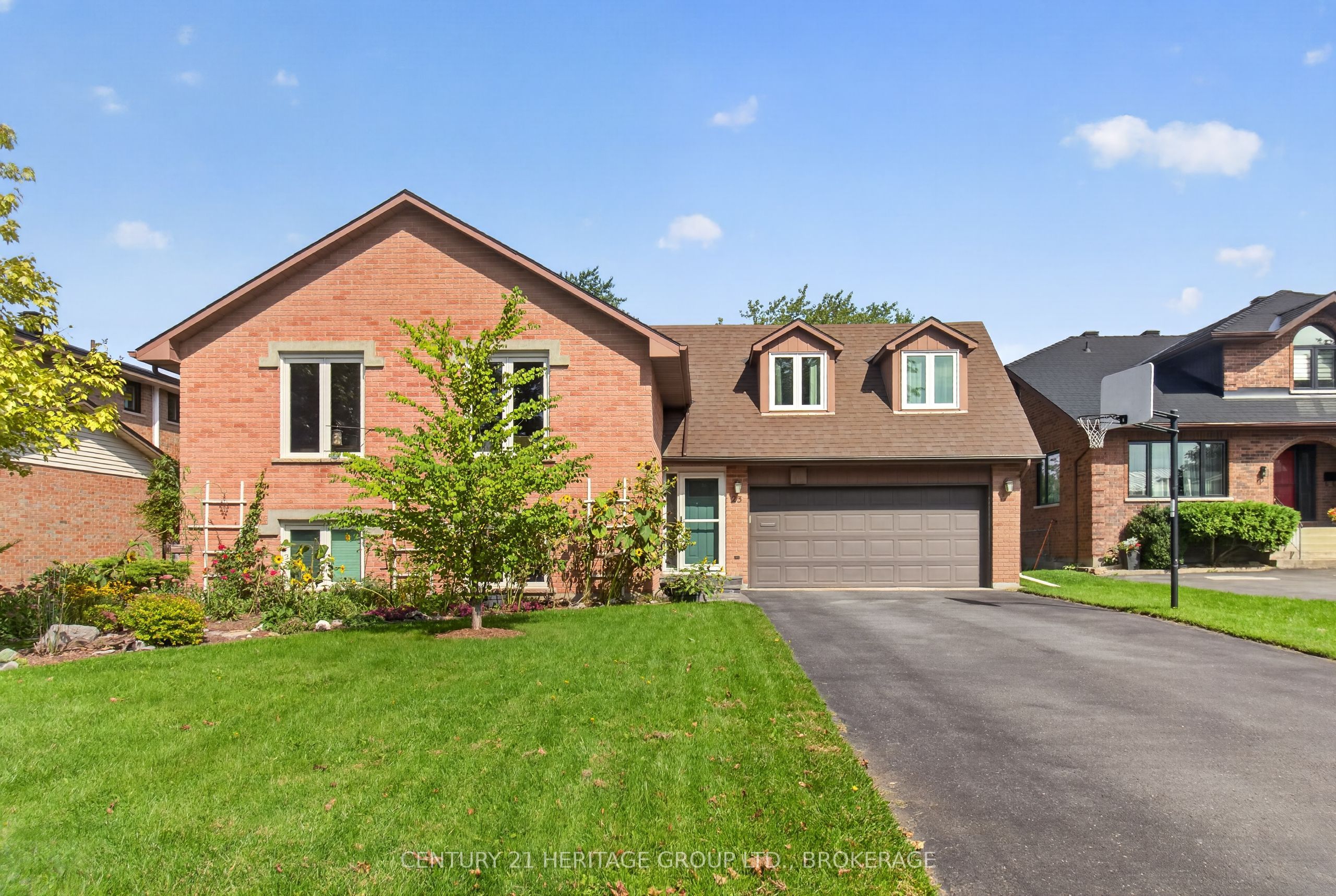 23 Old Oak Road
