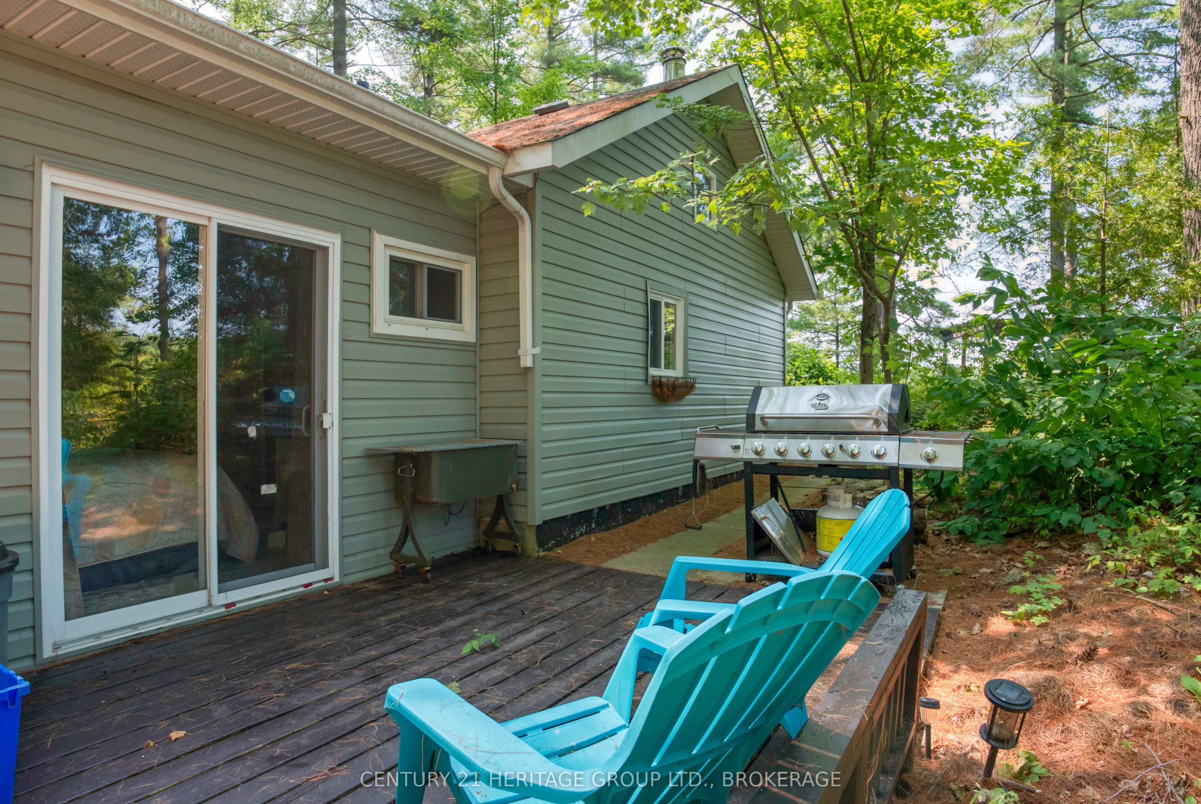 1036a Twin Lake Lane Property Photo 3