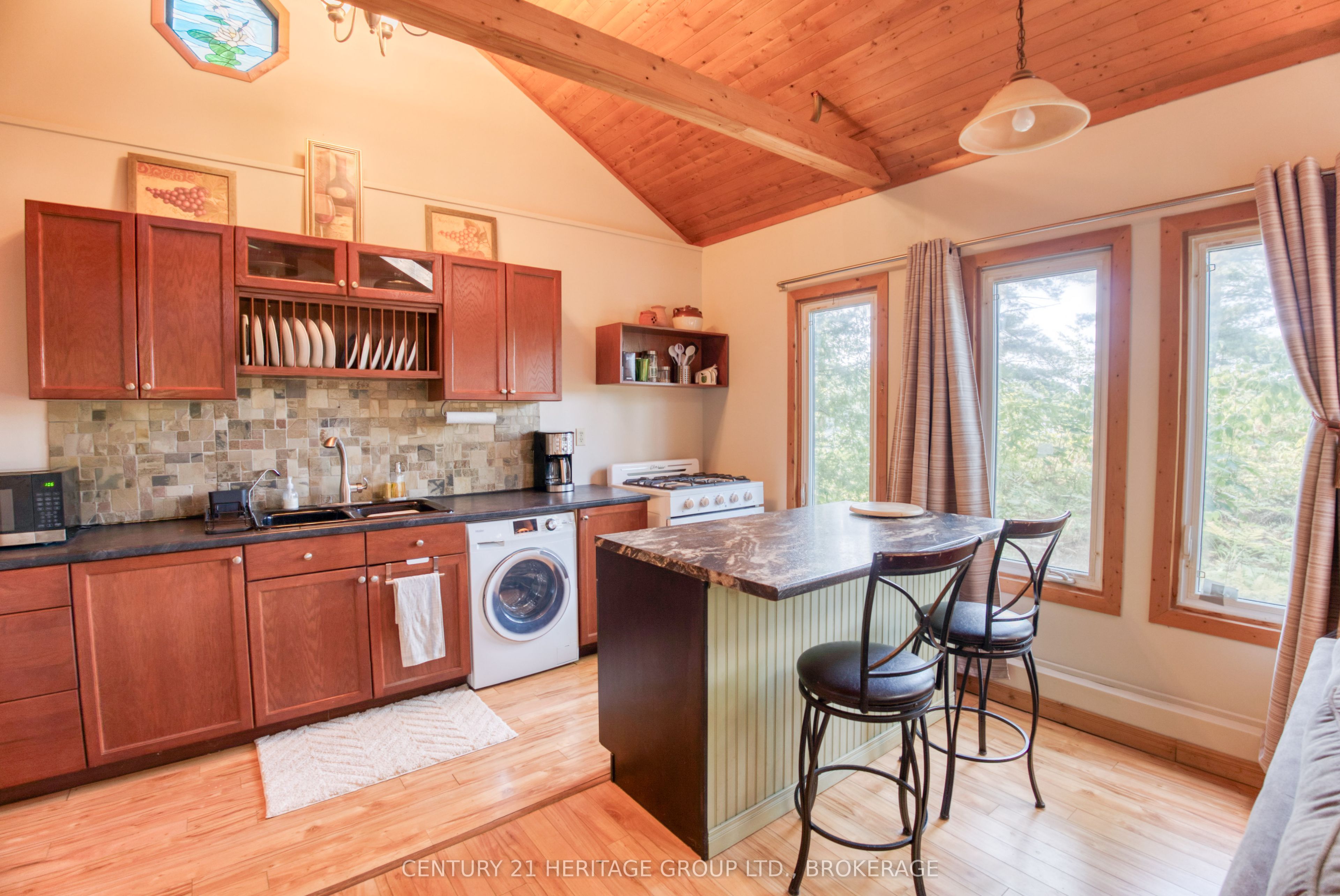 1036a Twin Lake Lane Property Photo 22