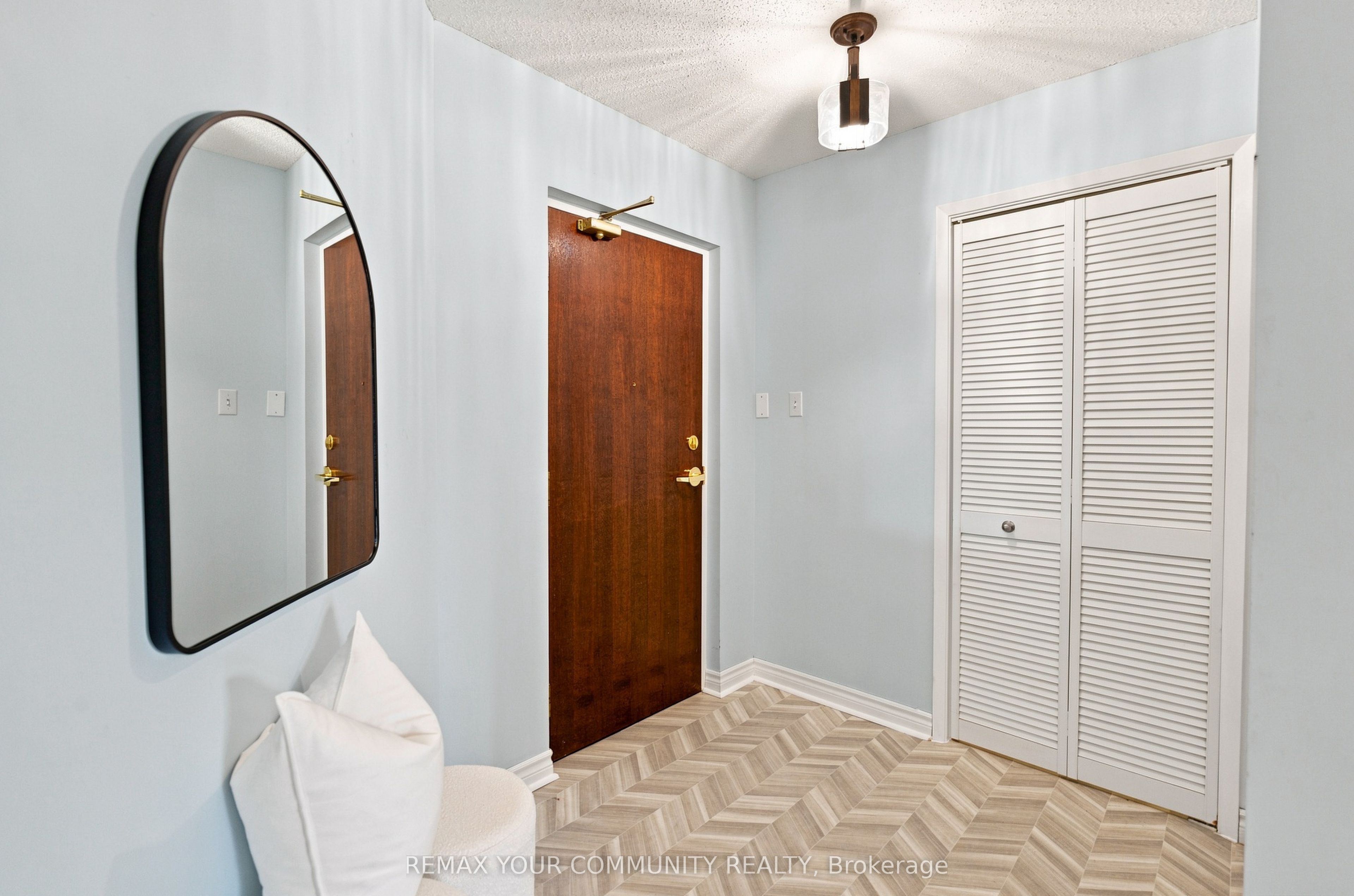 4 Heritage Way 308 Property Photo 5