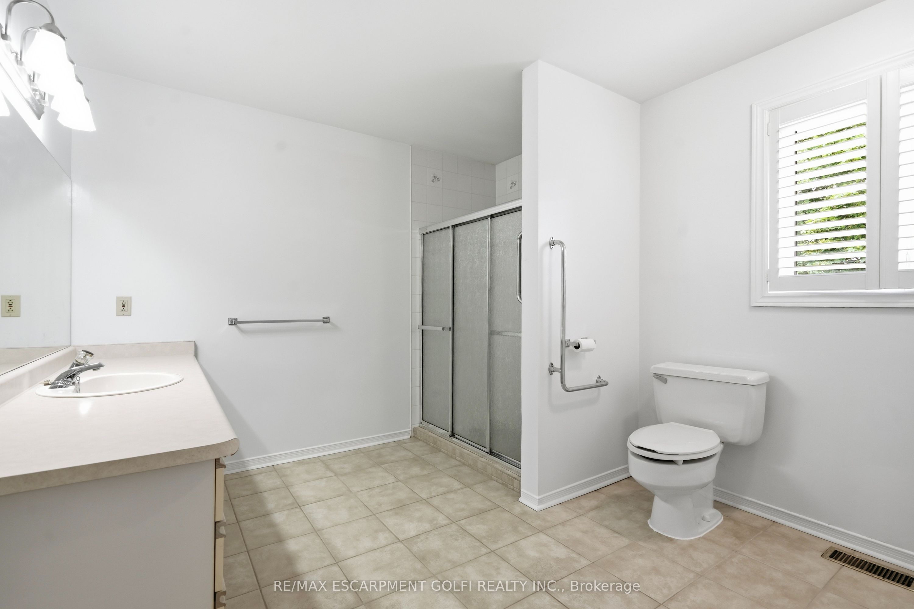 122 Bunting Road 68 Property Photo 17