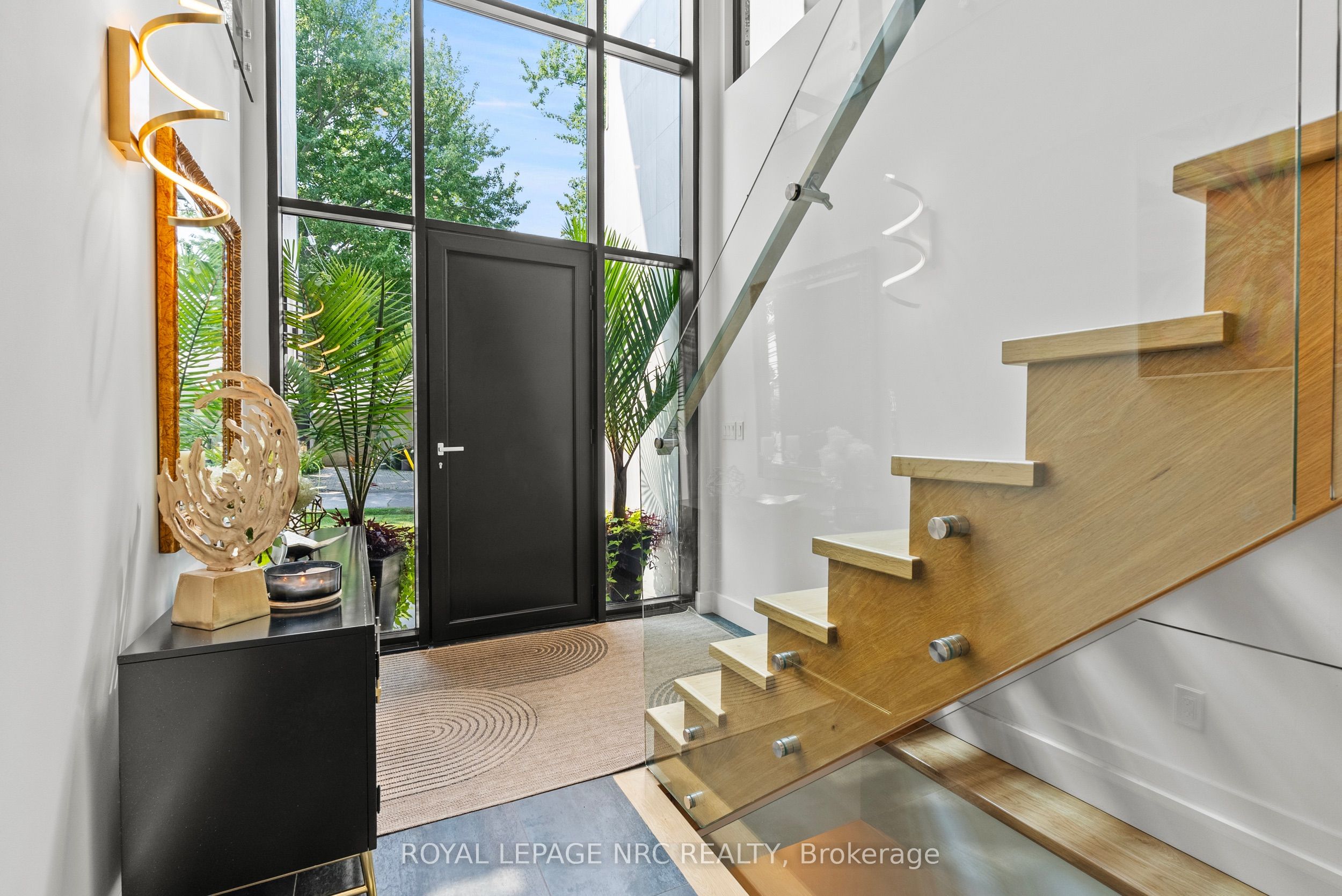 10 Pawling Street Property Photo 5