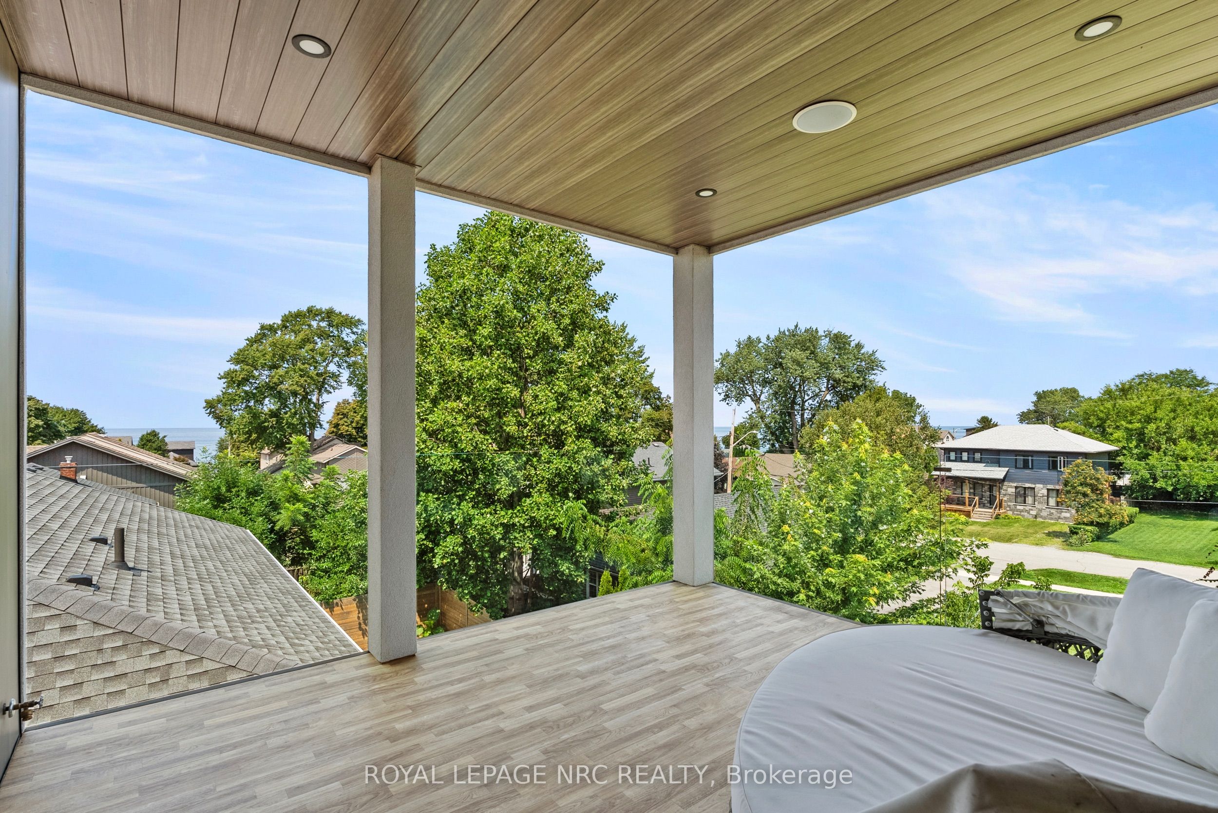 10 Pawling Street Property Photo 26