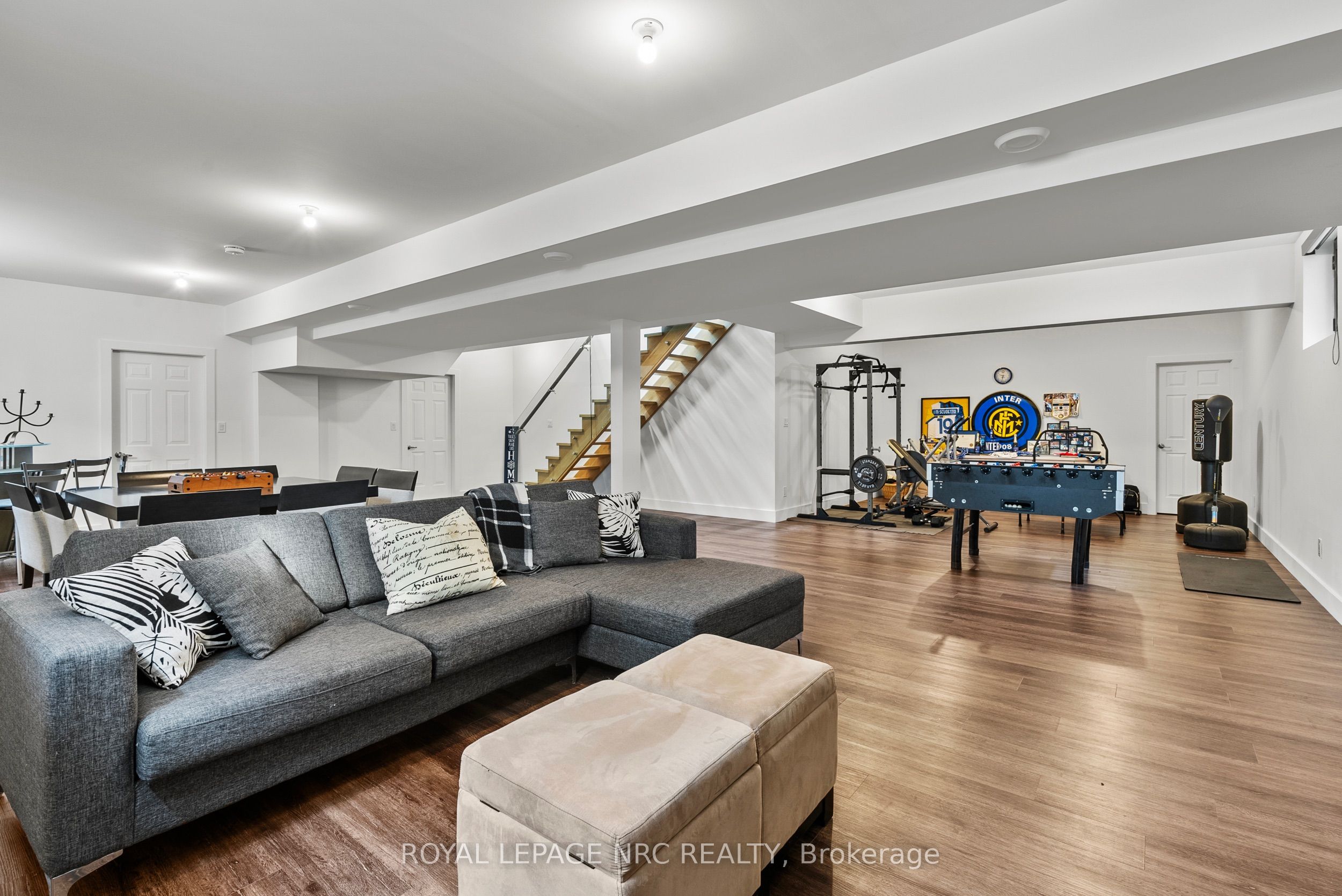 10 Pawling Street Property Photo 37