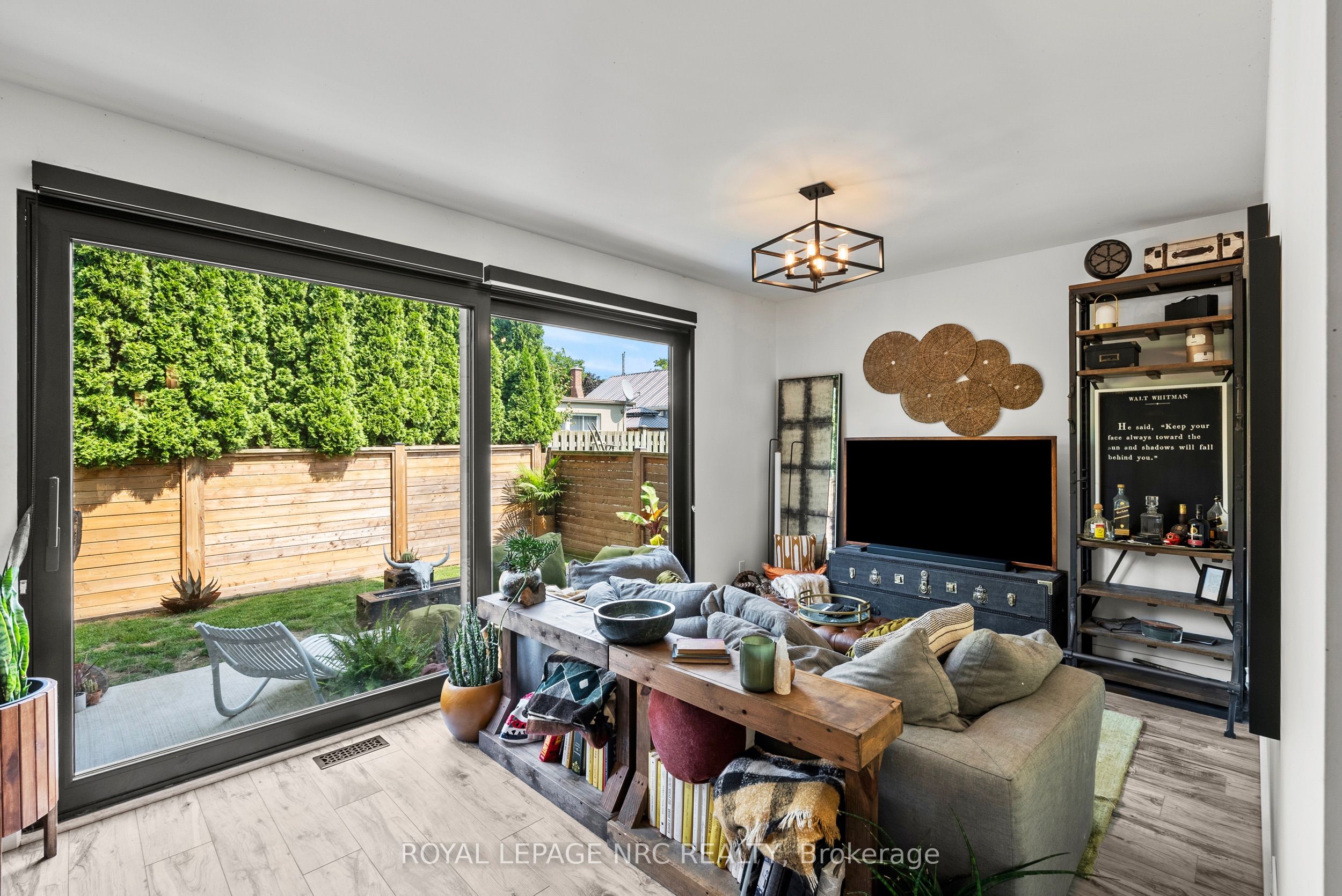 10 Pawling Street Property Photo 40