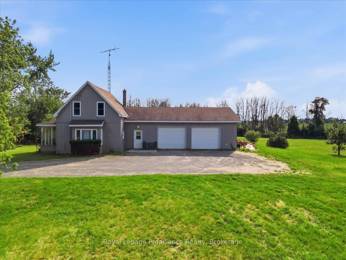 611 County Rd 15 Property Photo 1