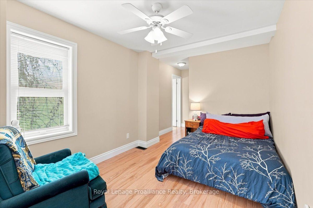 611 County Rd 15 Property Photo 15