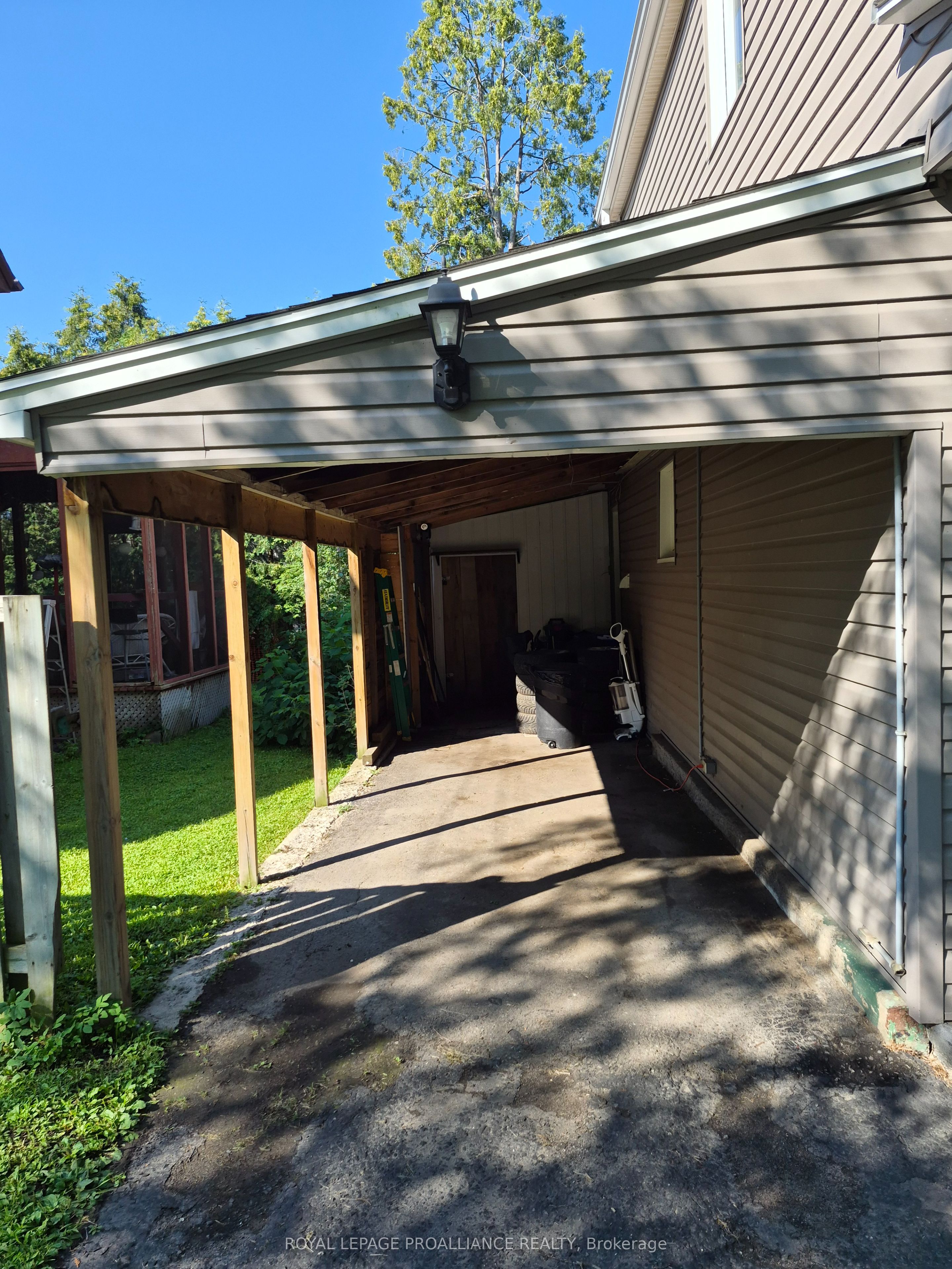 162 First Avenue Property Photo 2