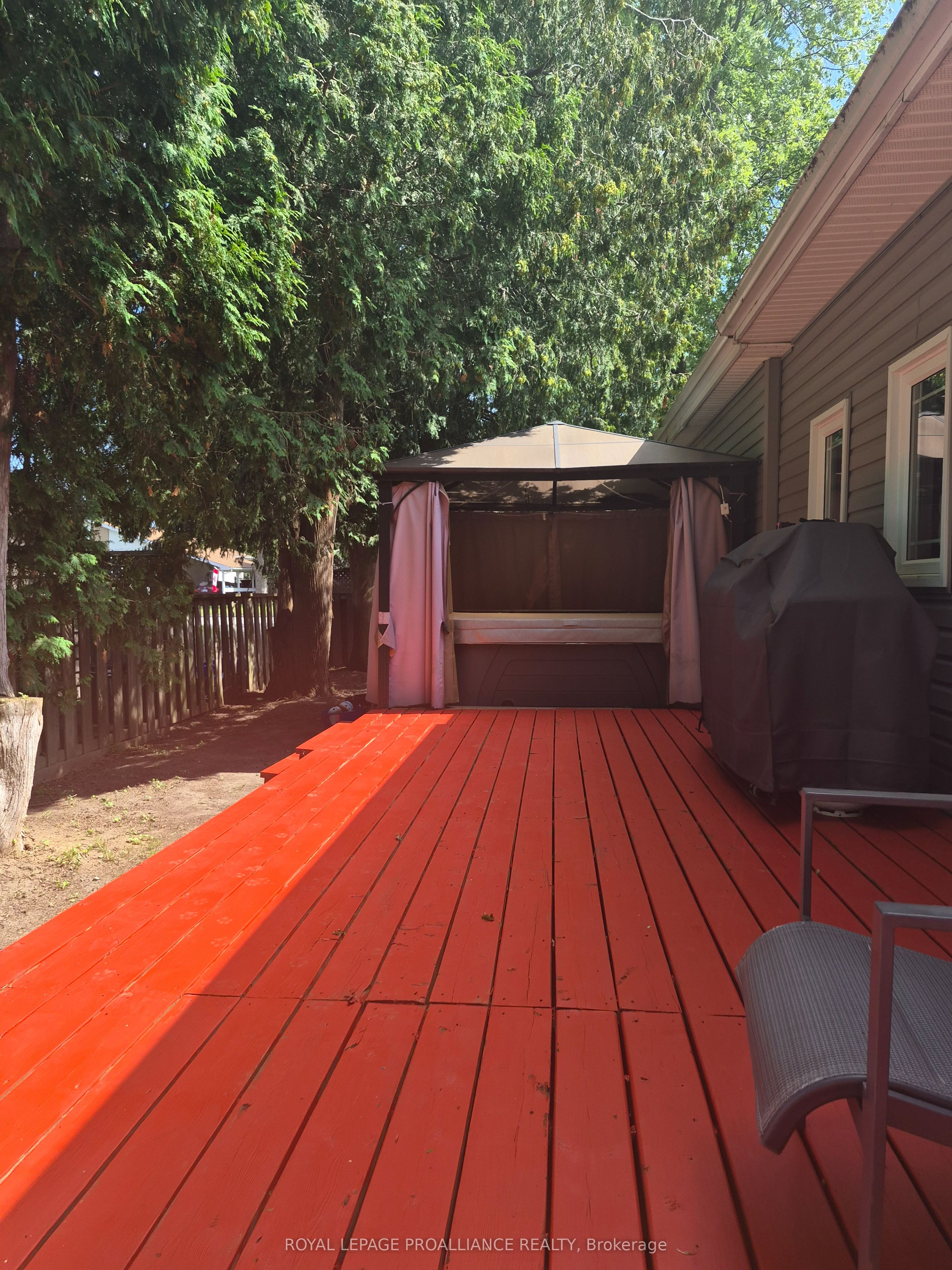 162 First Avenue Property Photo 11
