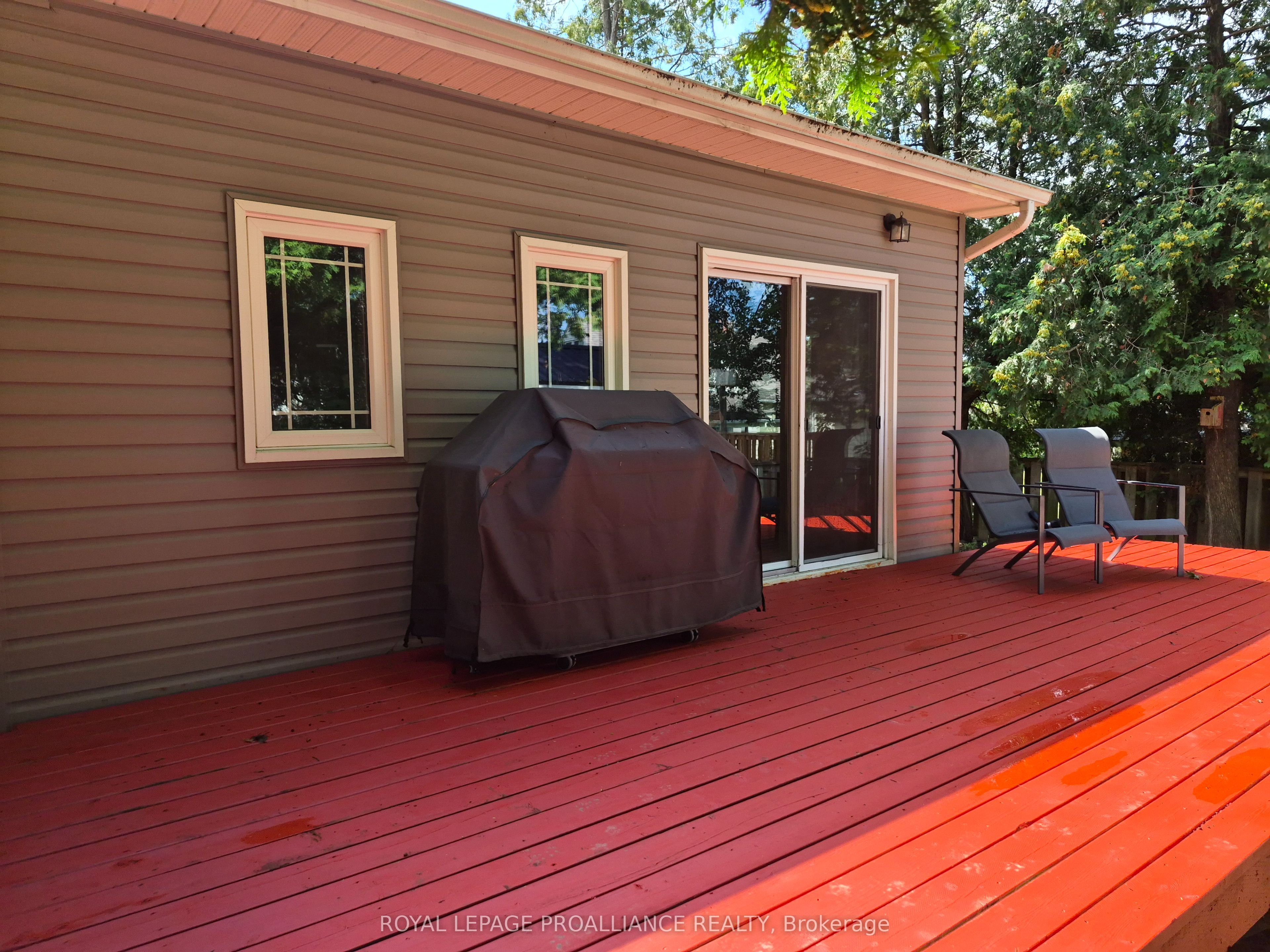 162 First Avenue Property Photo 14