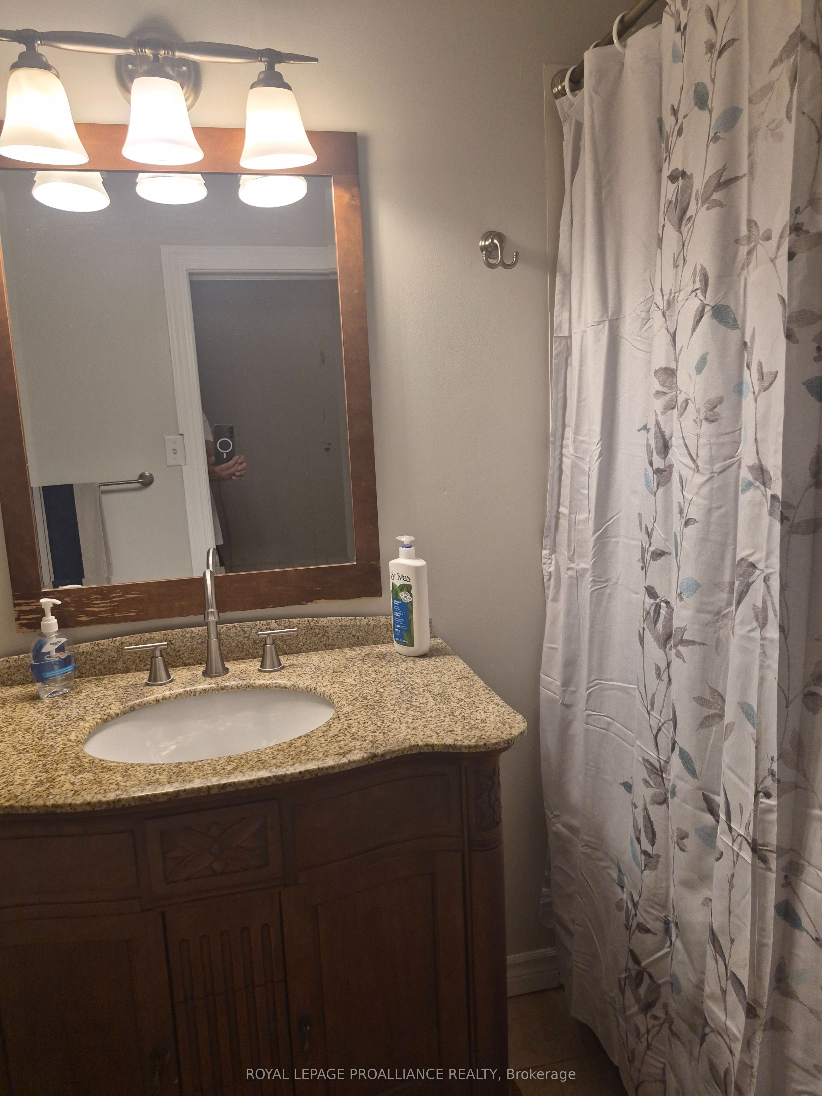 162 First Avenue Property Photo 28