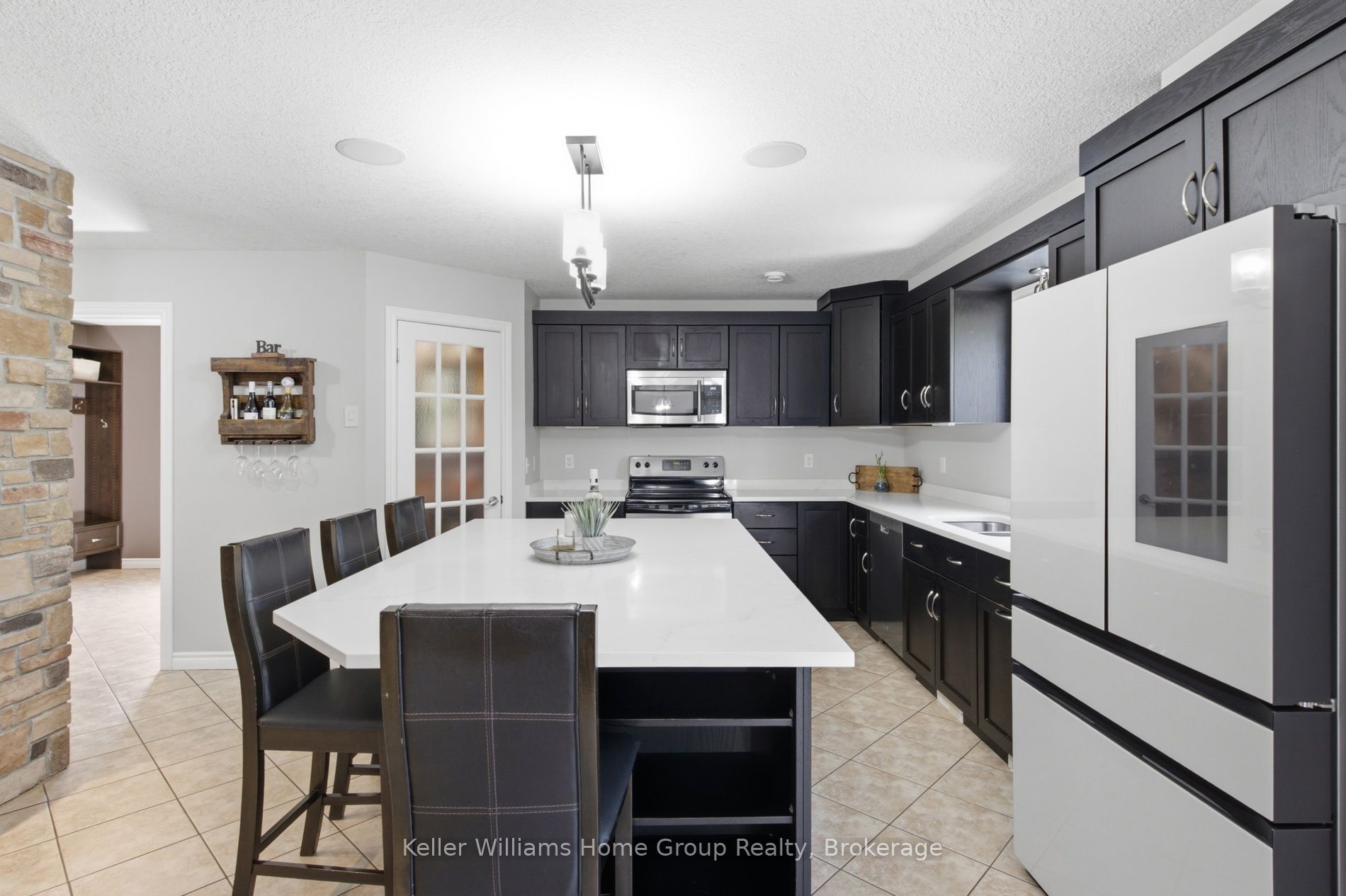 30 Inett Way Property Photo 13
