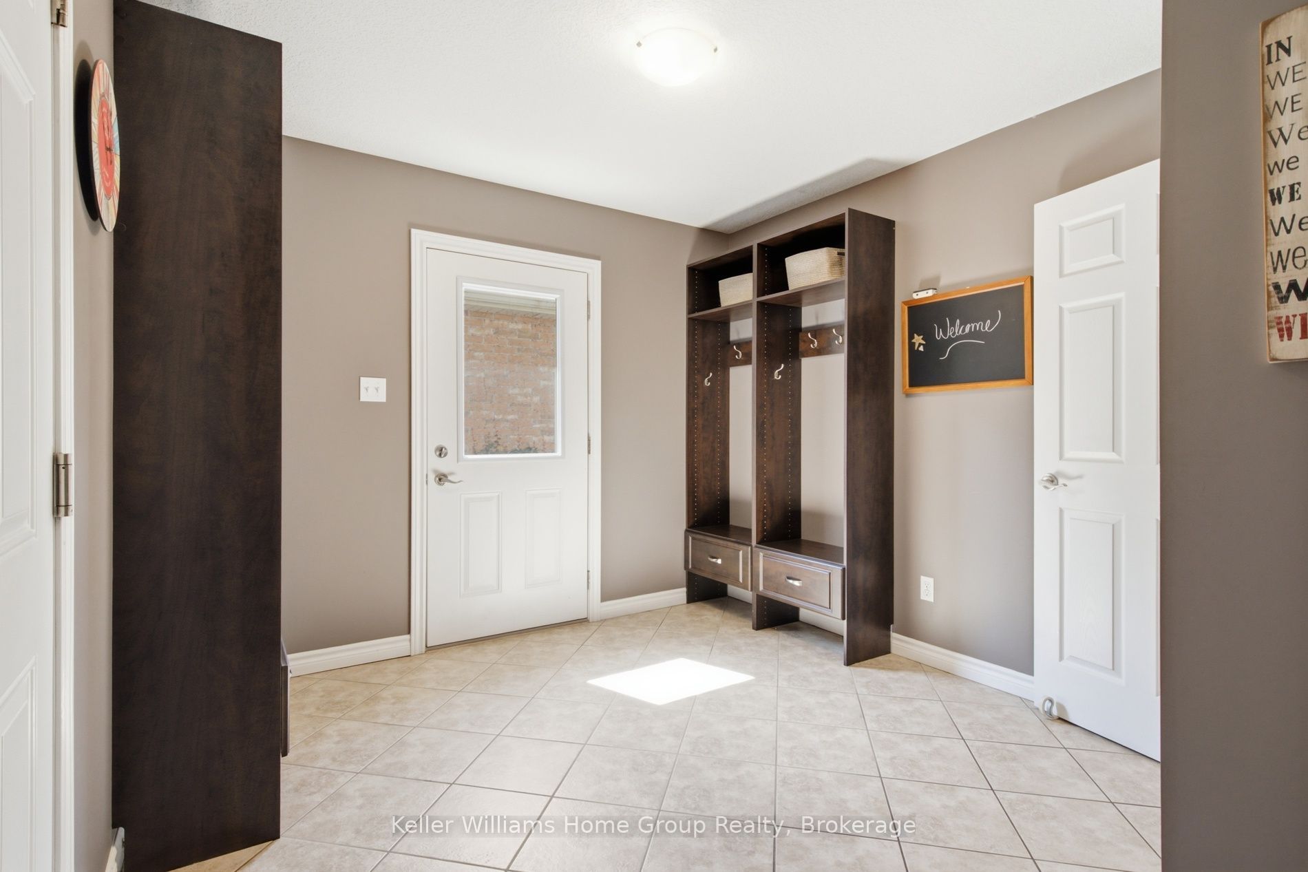 30 Inett Way Property Photo 17