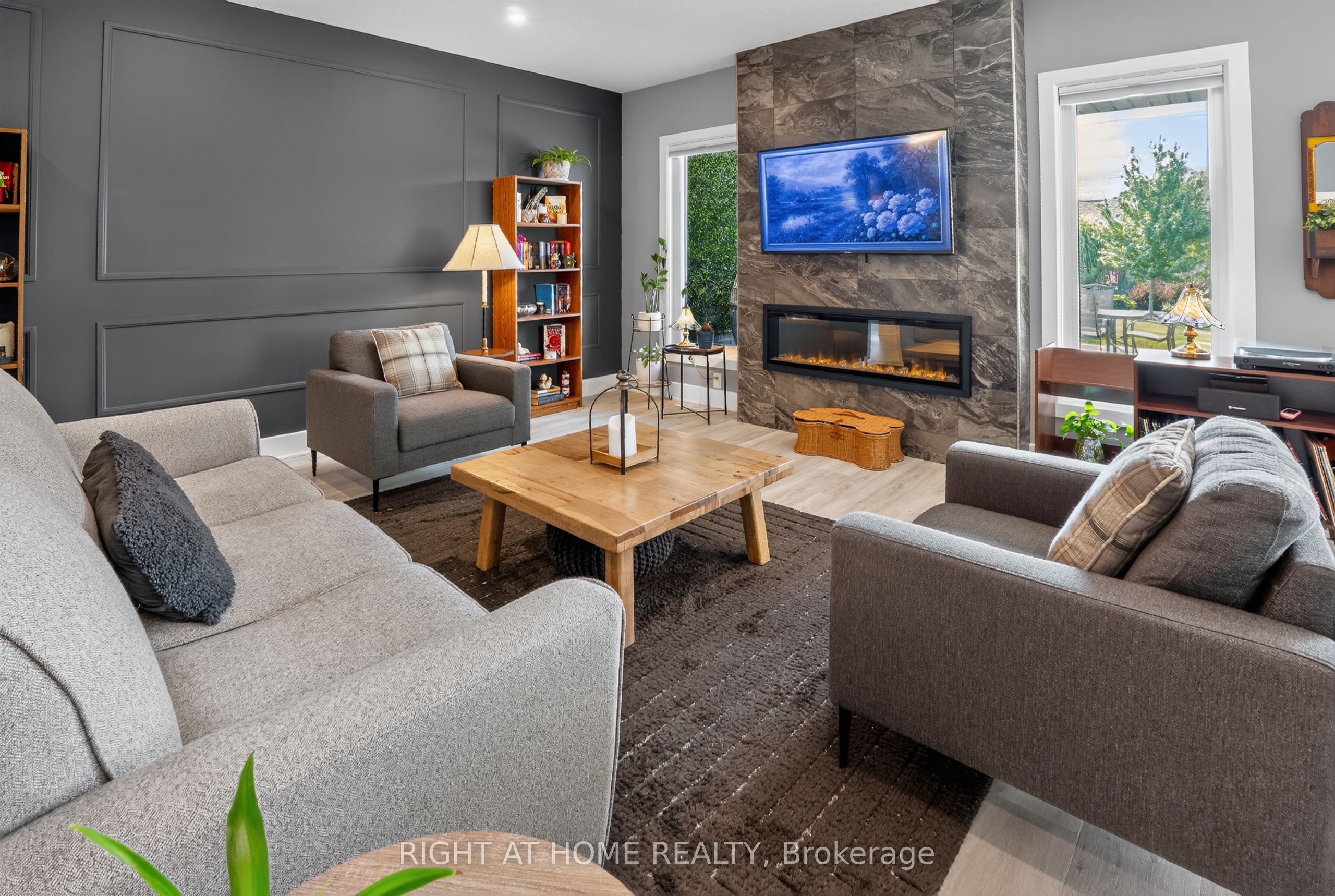 57 Talbot Grove Lane Property Photo 4