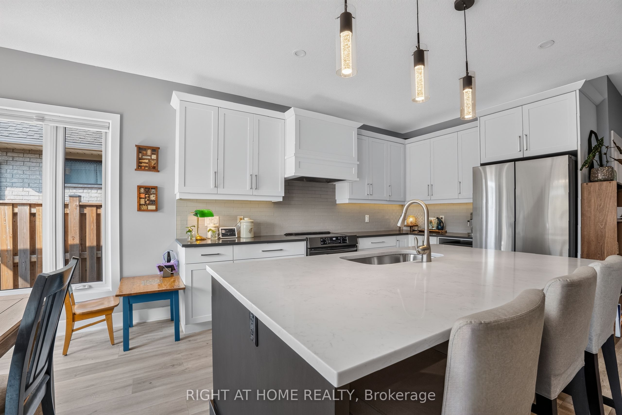 57 Talbot Grove Lane Property Photo 8