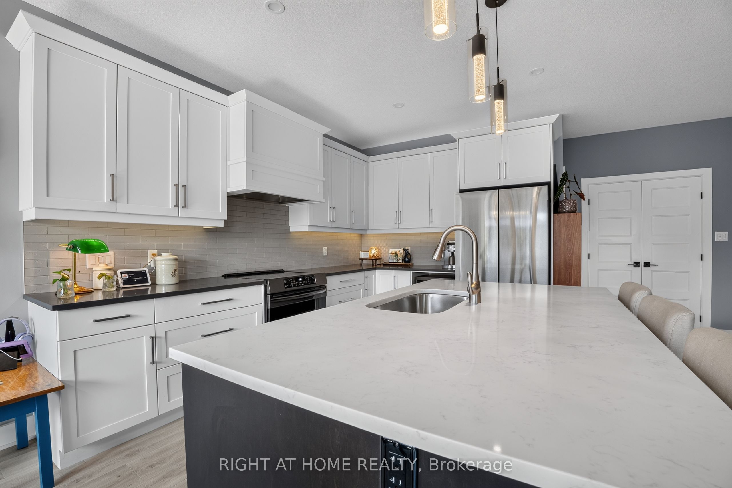 57 Talbot Grove Lane Property Photo 11