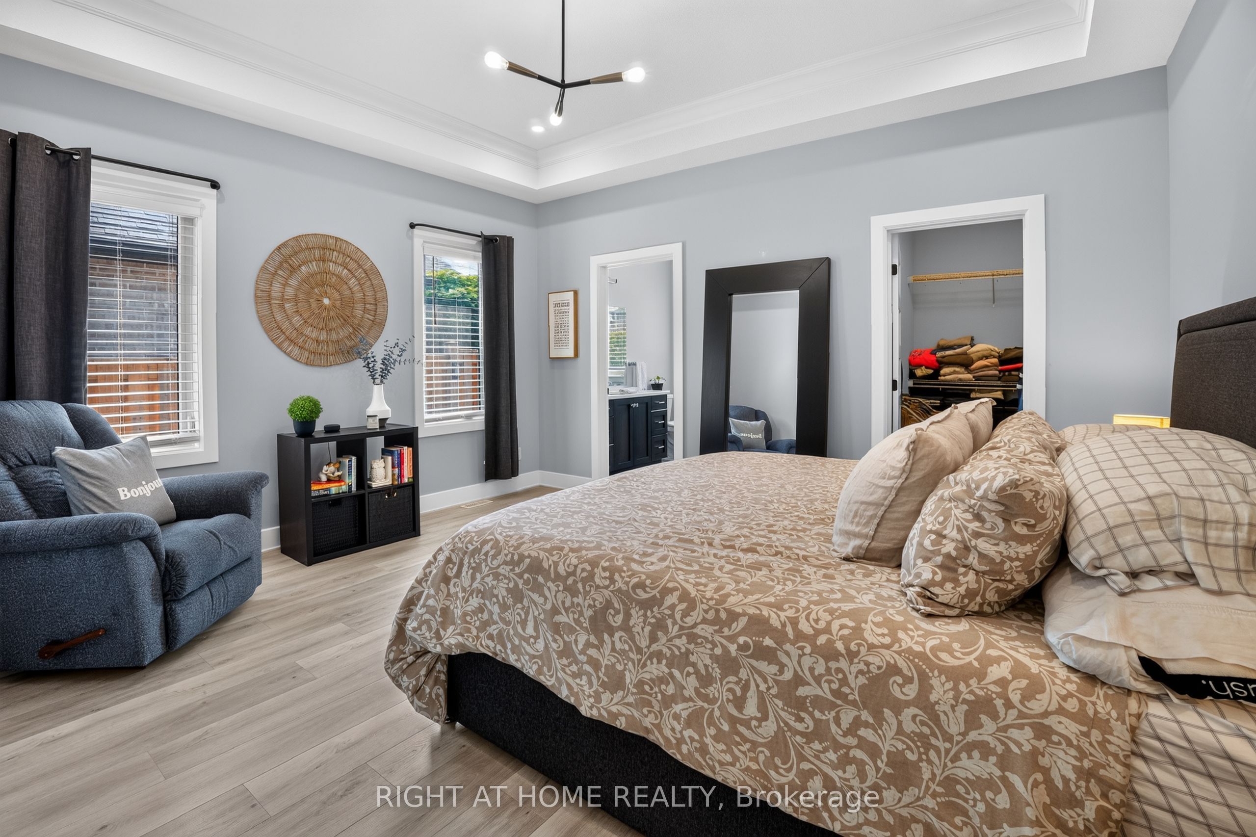 57 Talbot Grove Lane Property Photo 14