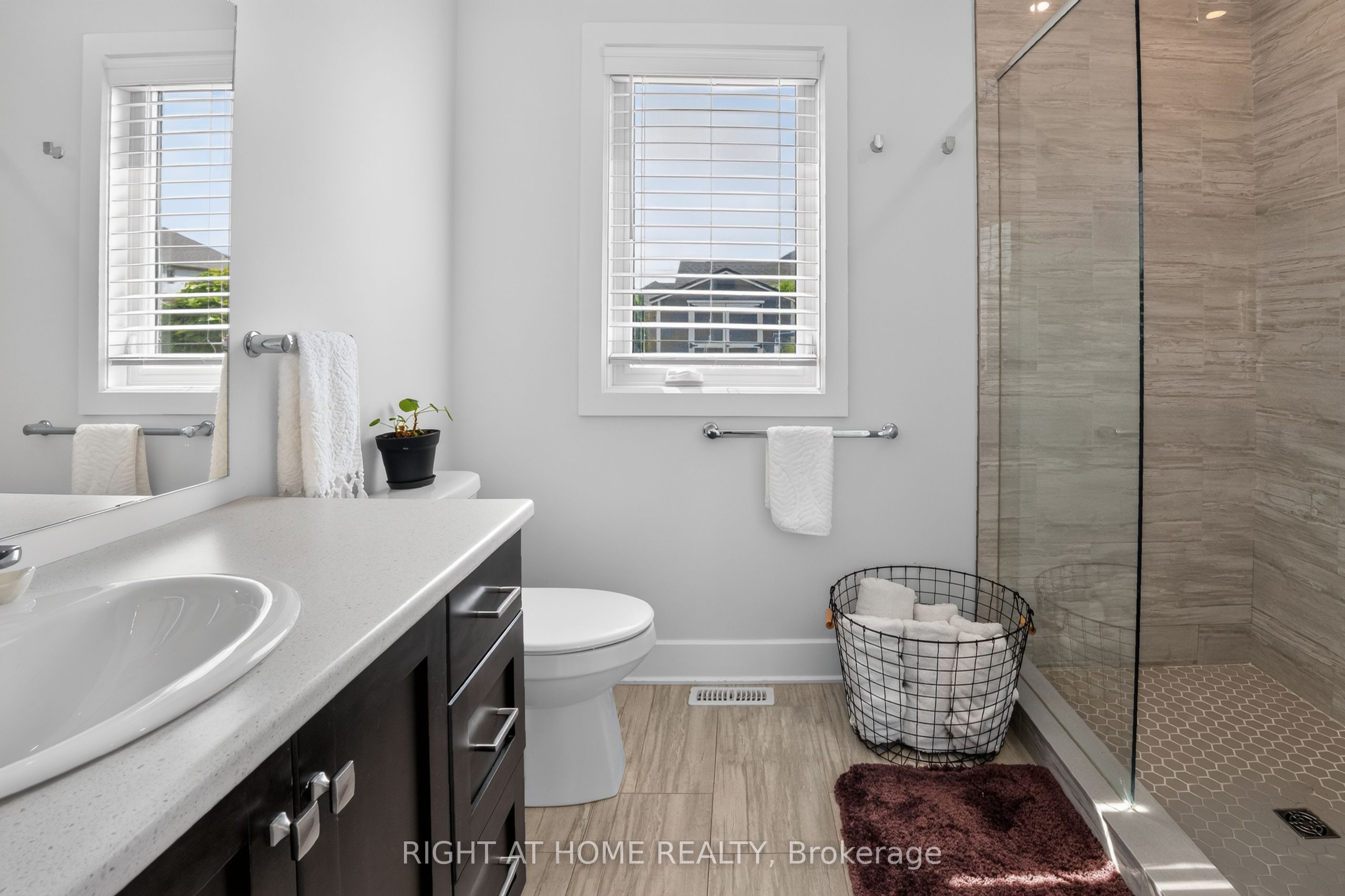 57 Talbot Grove Lane Property Photo 17