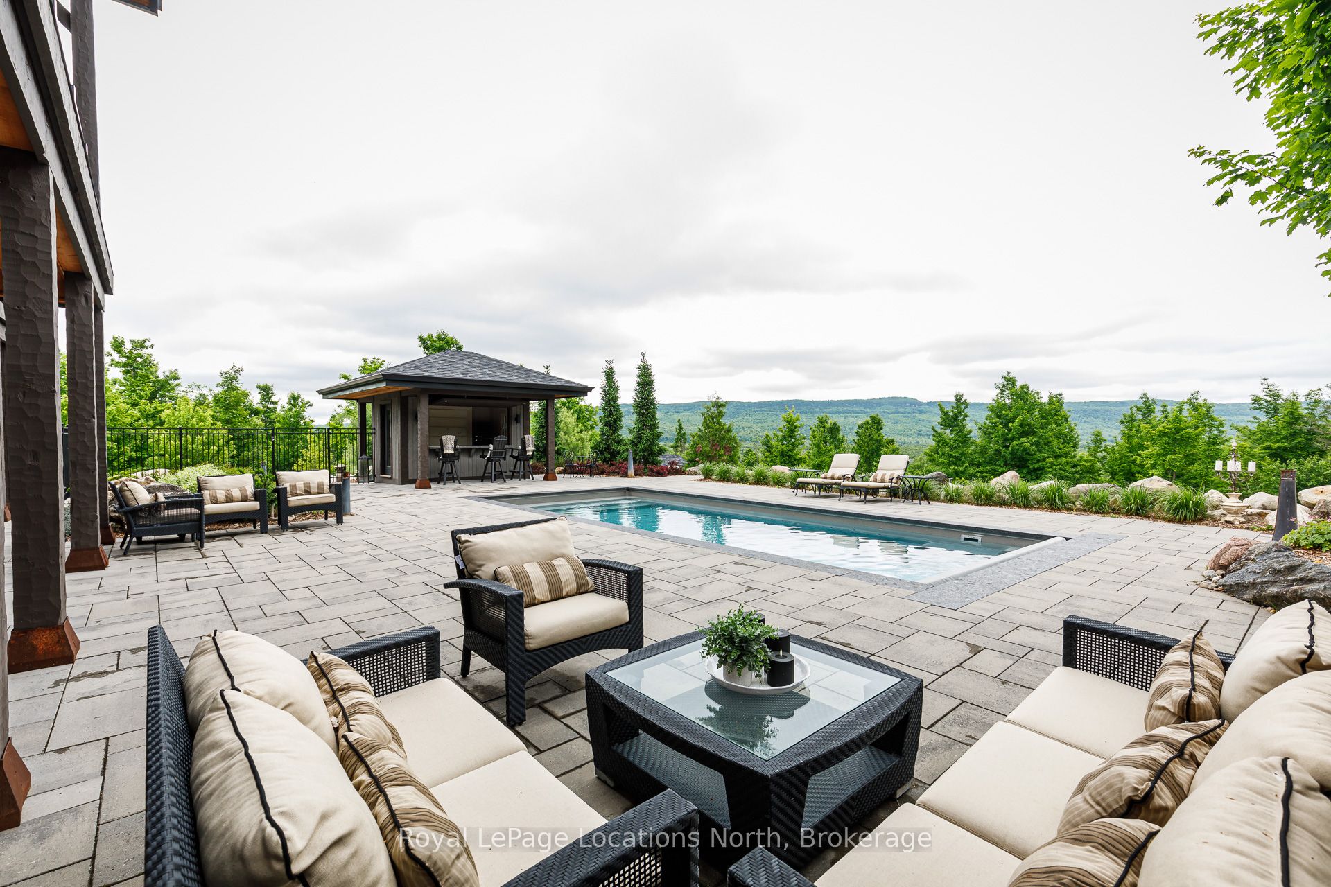 195718 Grey 7 Road Property Photo 27